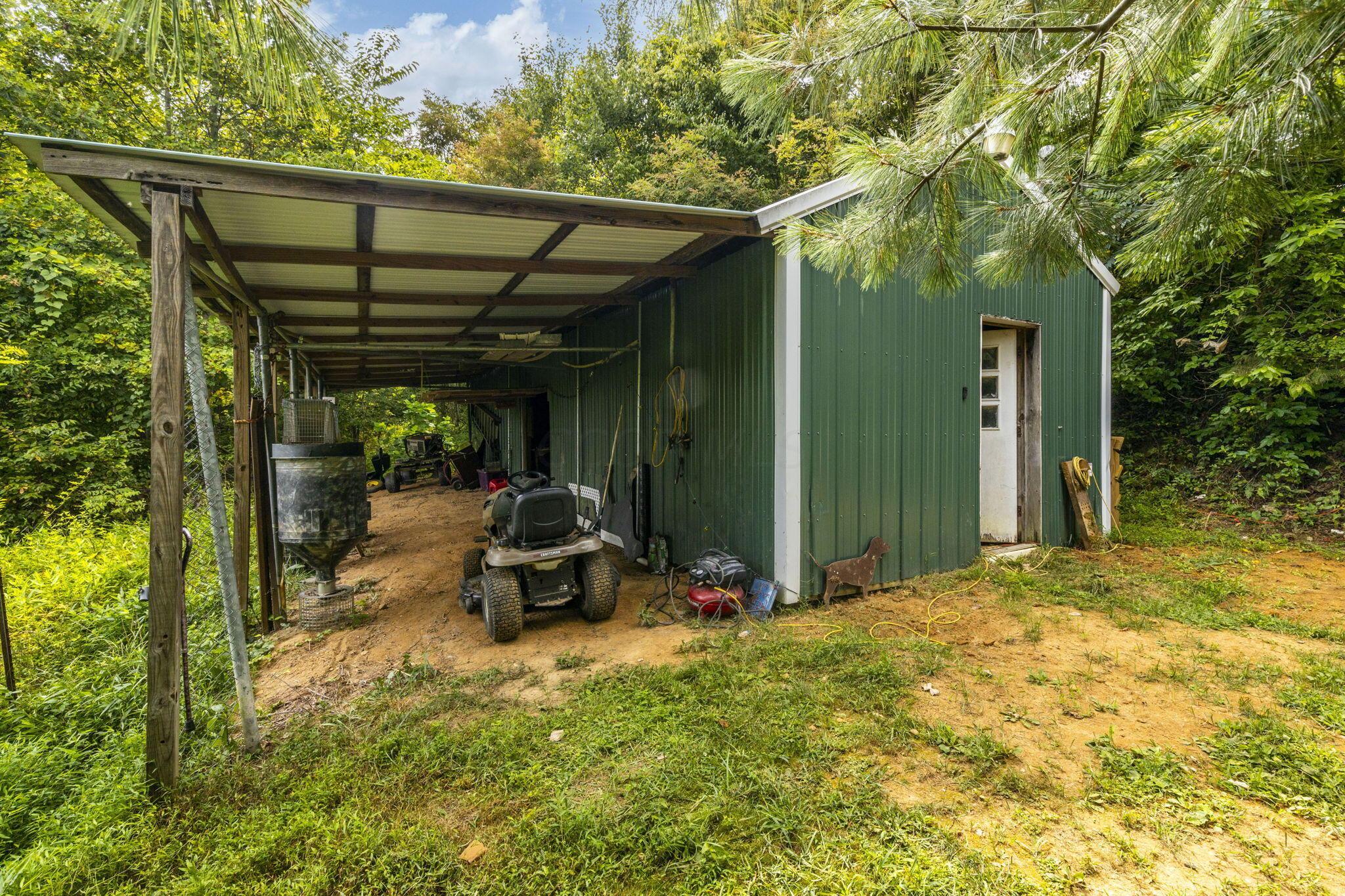 13207 Clapper Hollow Road Property Photo 28
