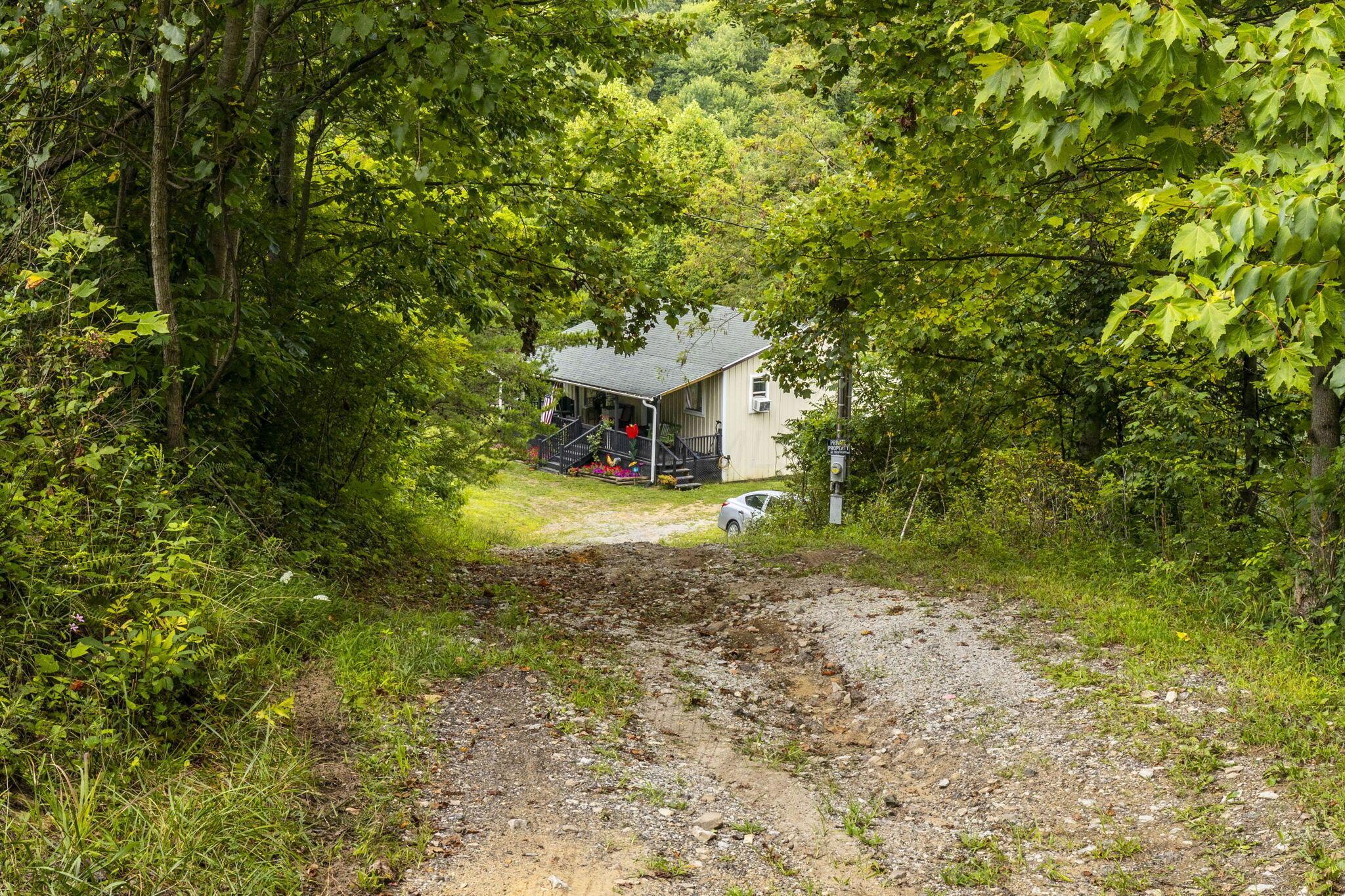 13207 Clapper Hollow Road Property Photo 32