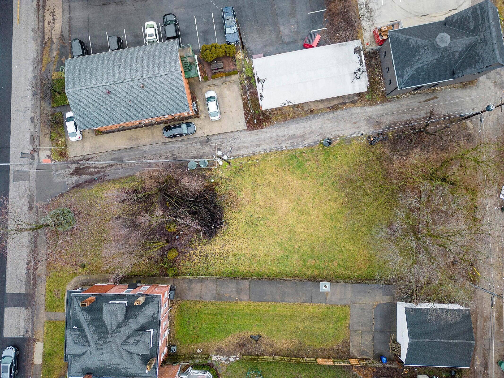 28 S Wilson Avenue Property Photo 2