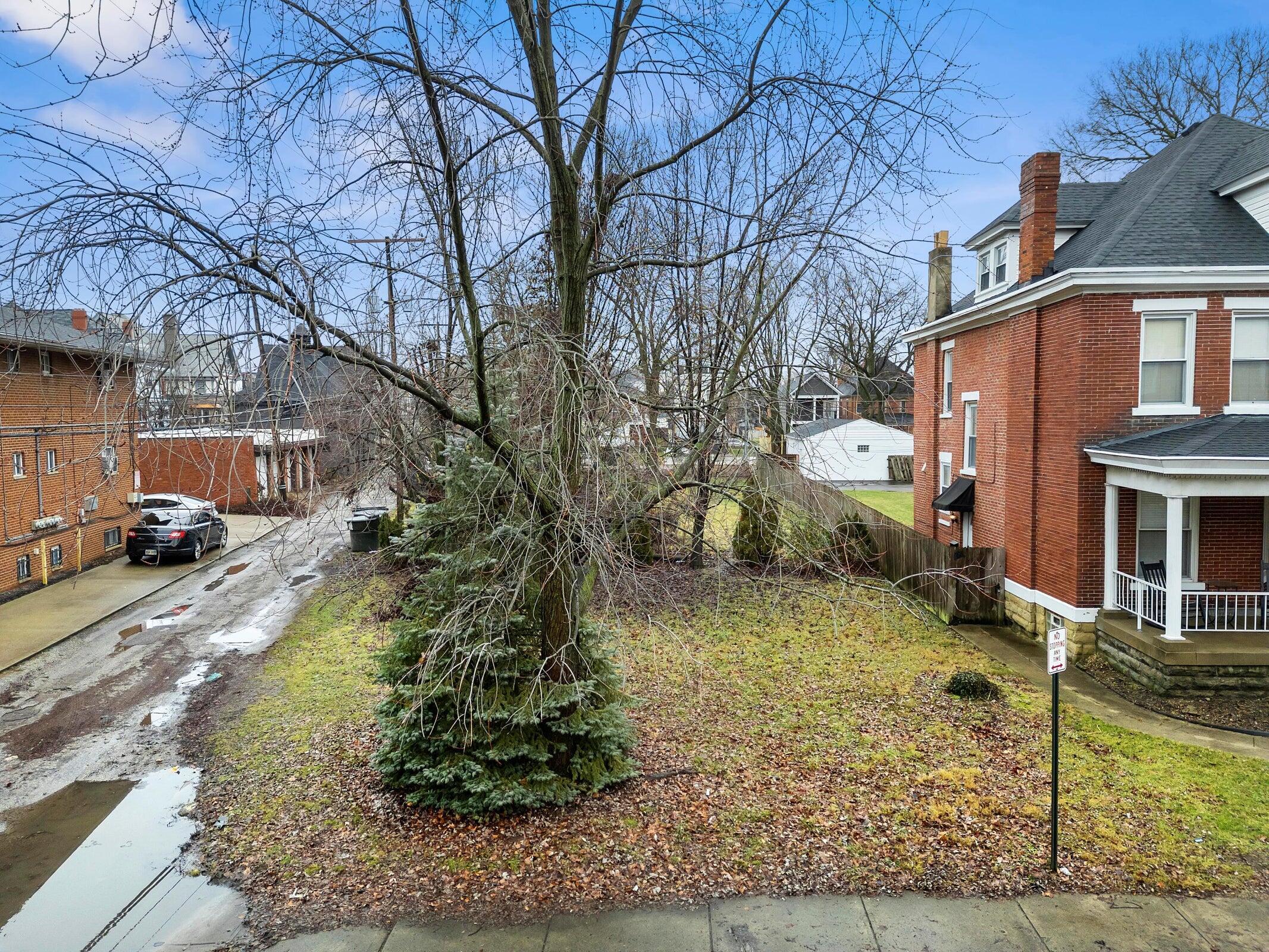 28 S Wilson Avenue Property Photo 8