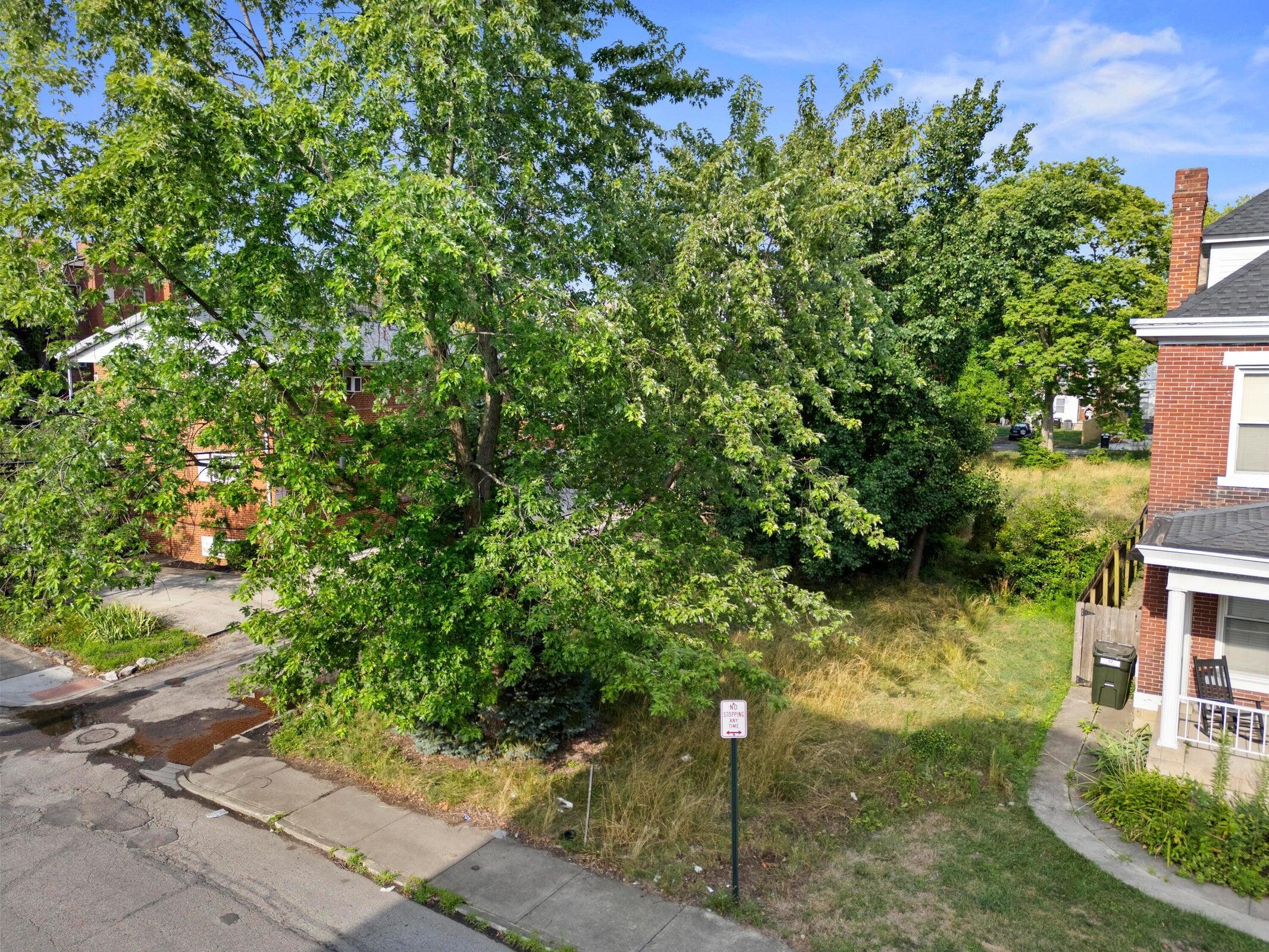 28 S Wilson Avenue Property Photo 12