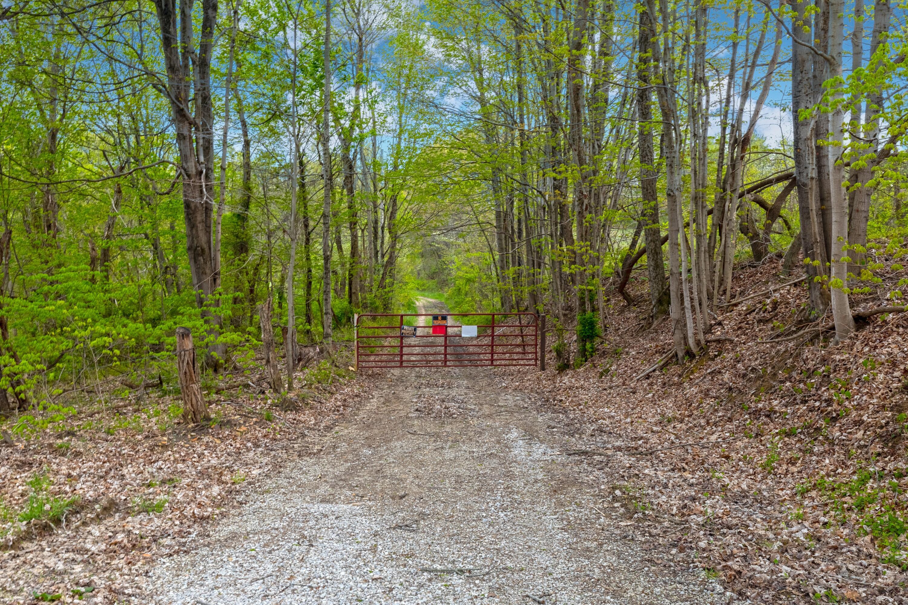 5400 Saunders Road Property Photo 6