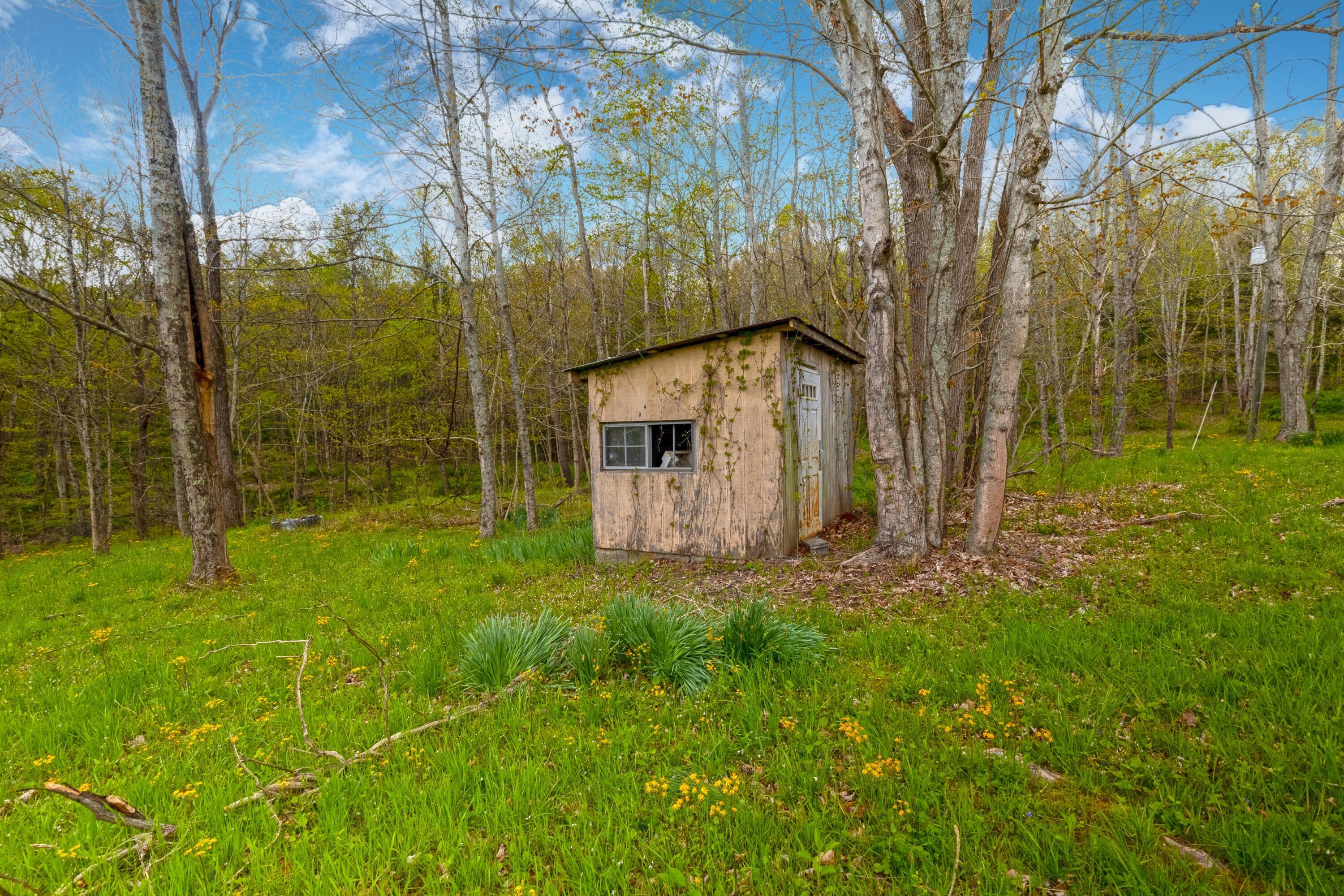 5400 Saunders Road Property Photo 17