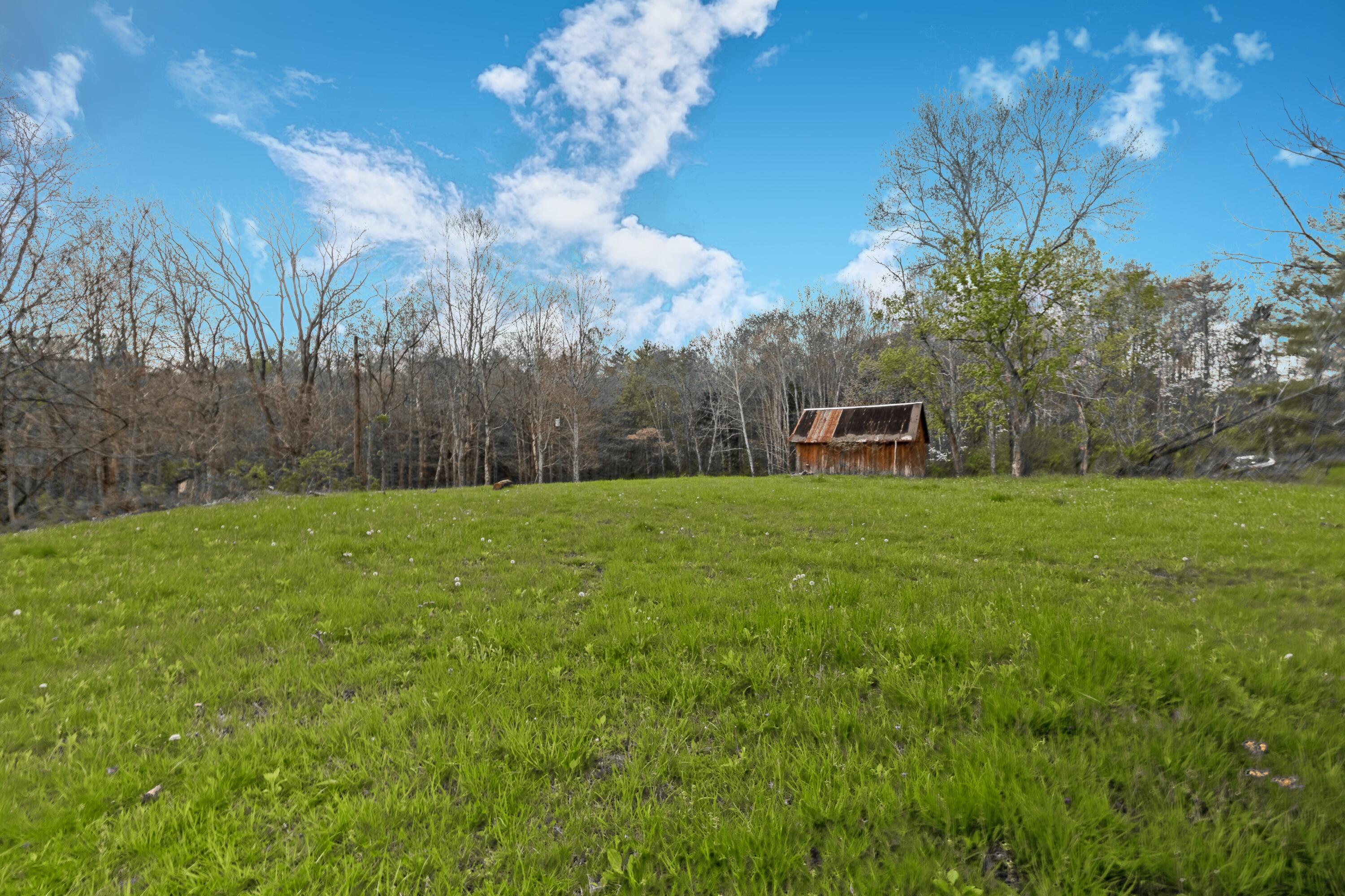 5400 Saunders Road Property Photo 18