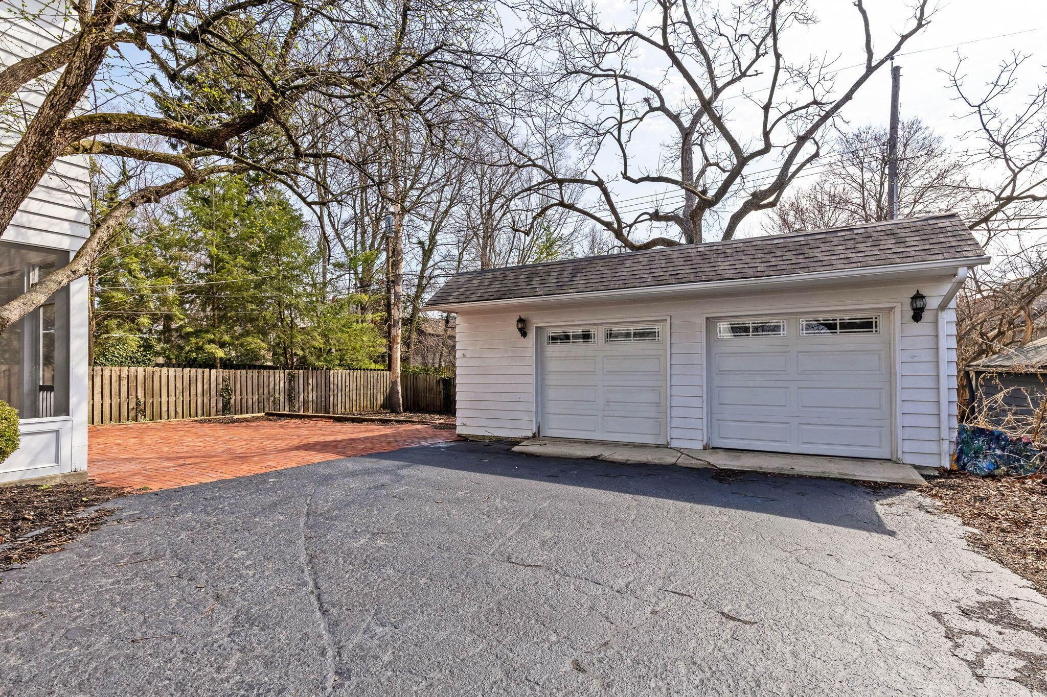 1959 W Lane Avenue Property Photo 48