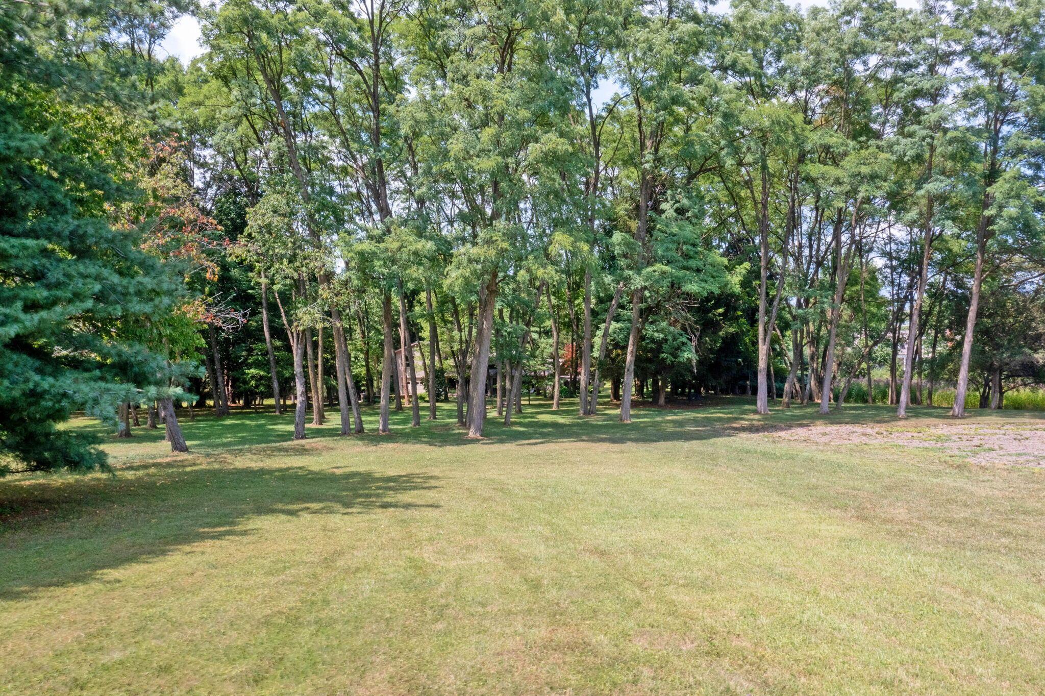 6837 E Walnut Street Property Photo 27