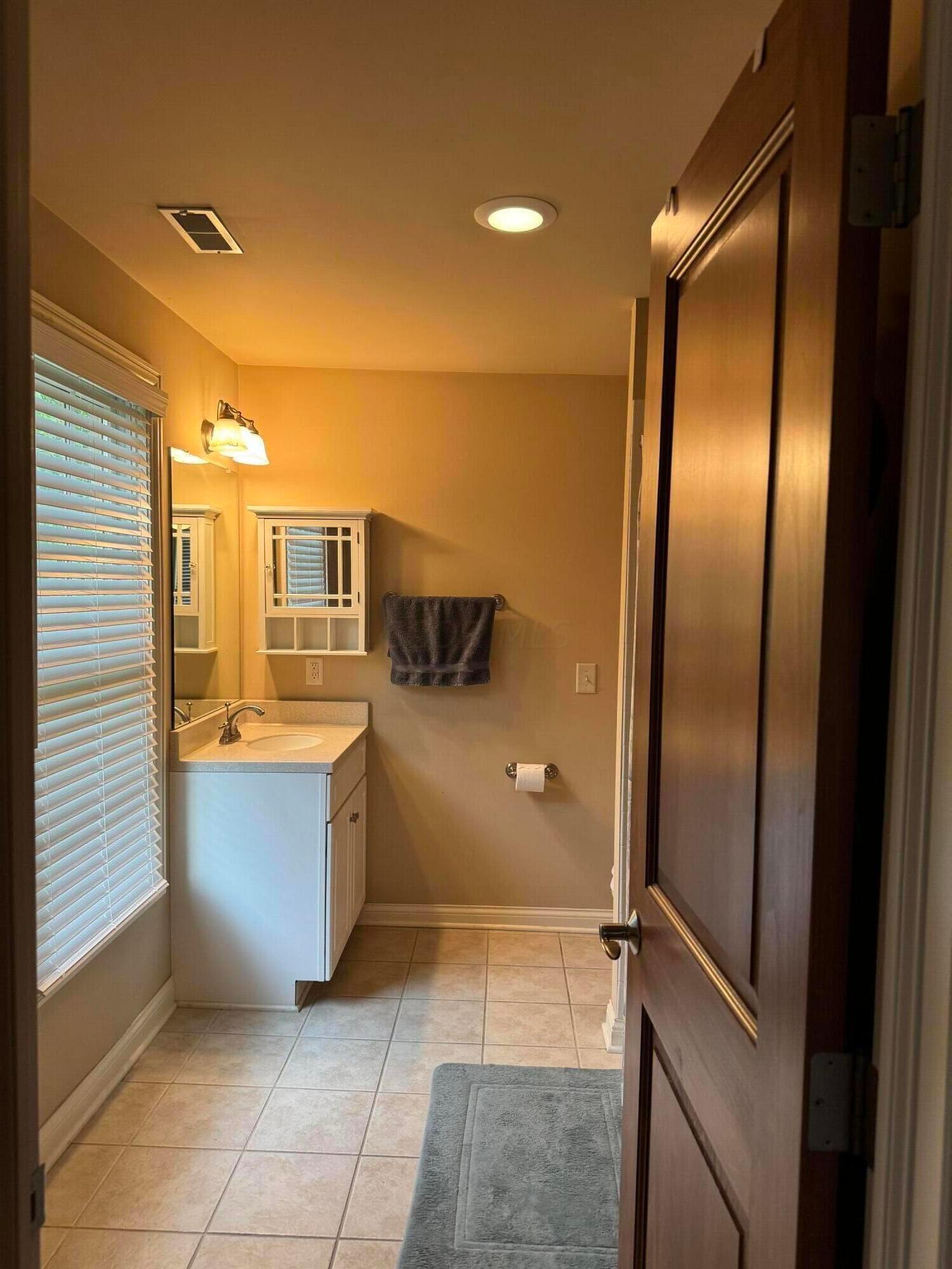 410 S Columbia Avenue Property Photo 12