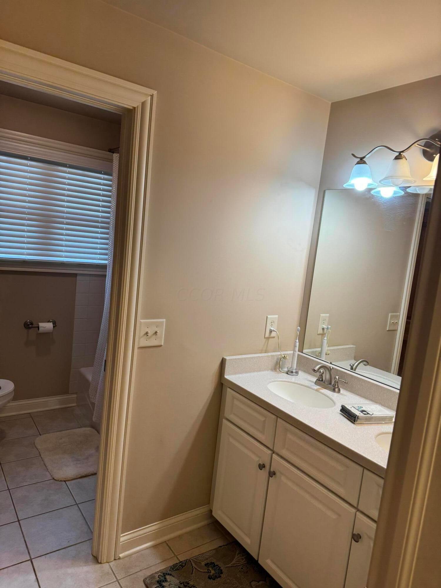 410 S Columbia Avenue Property Photo 13