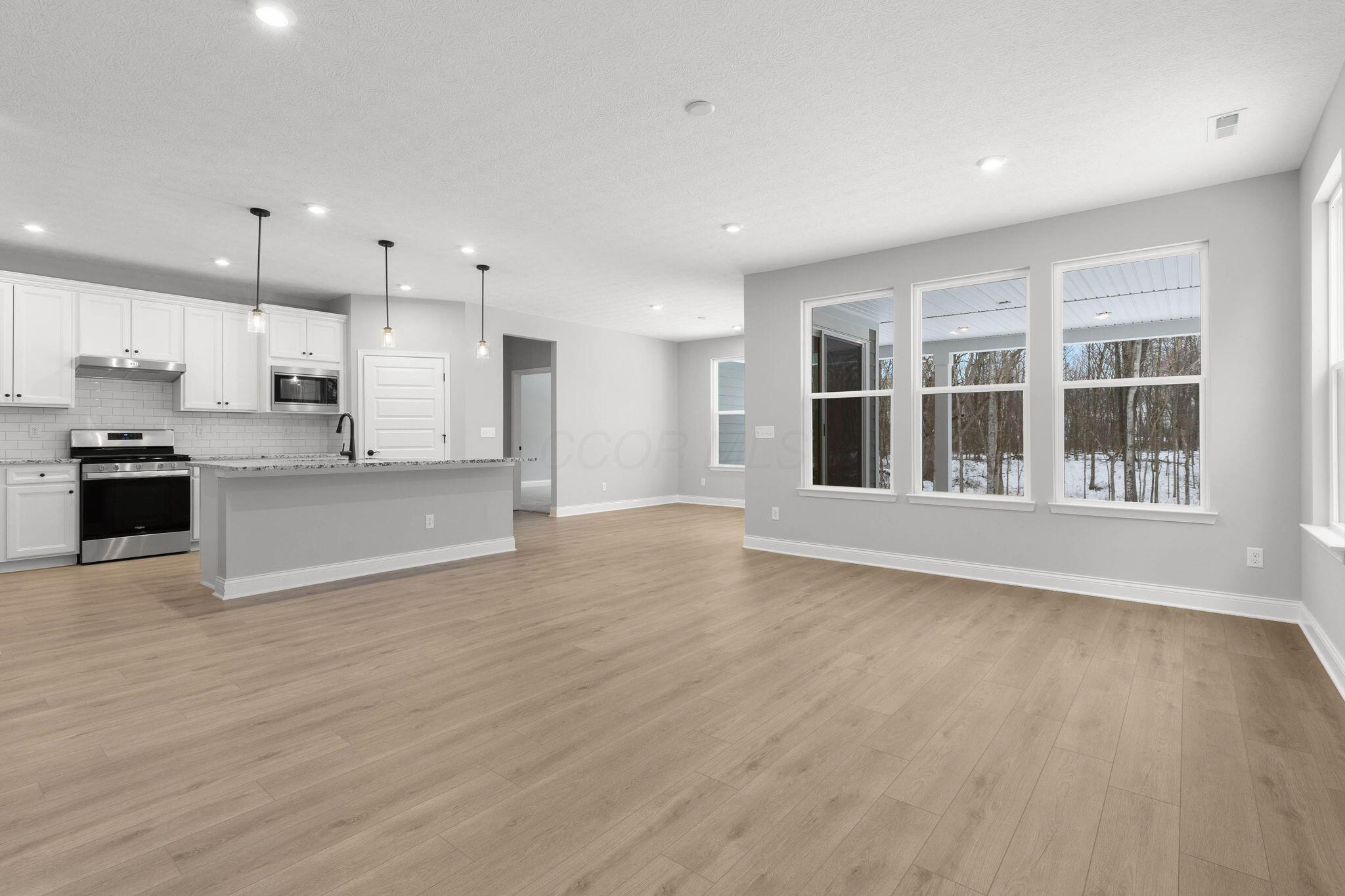 1045 Oldcastle Road Property Photo 4