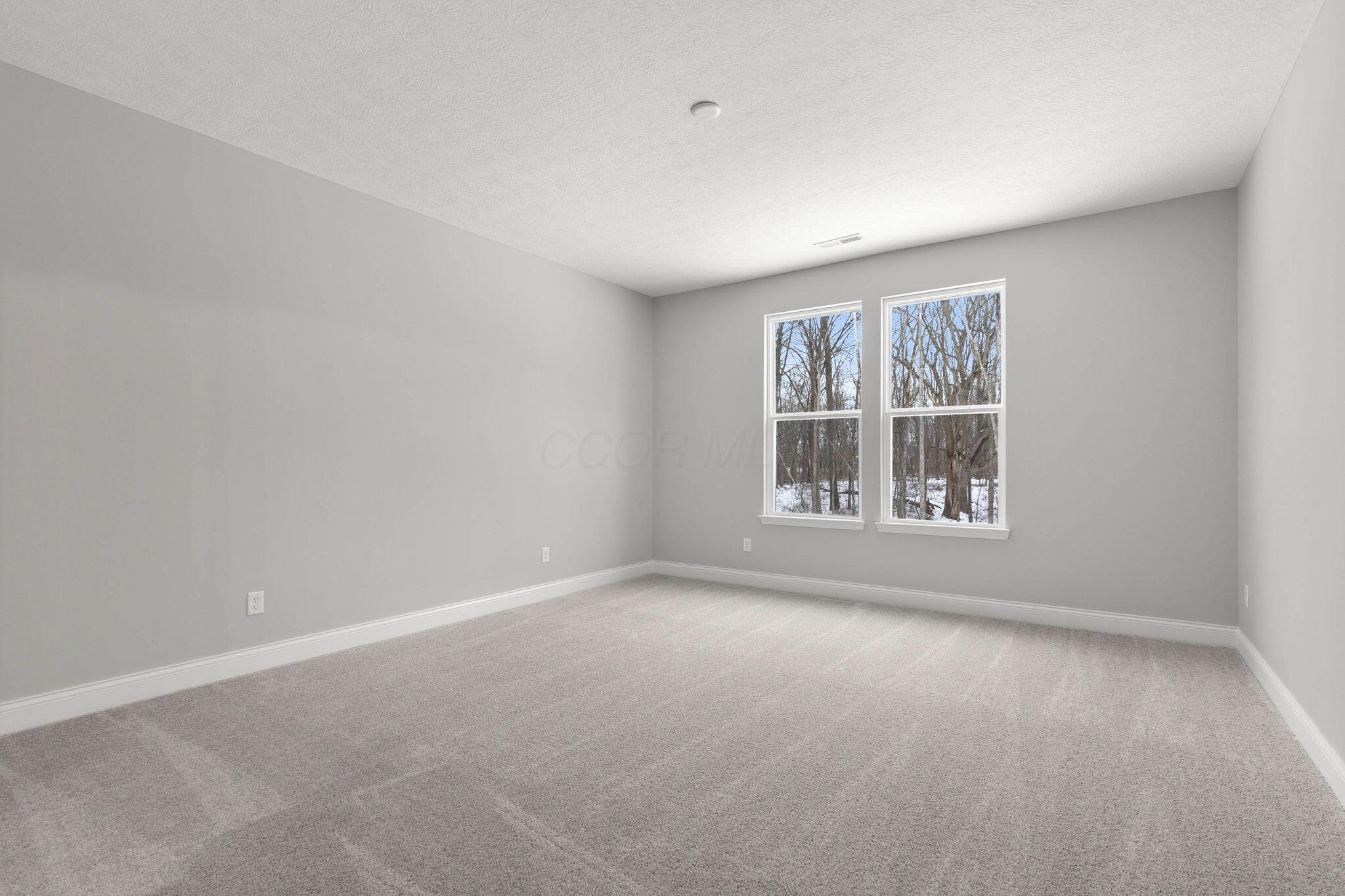 1045 Oldcastle Road Property Photo 10