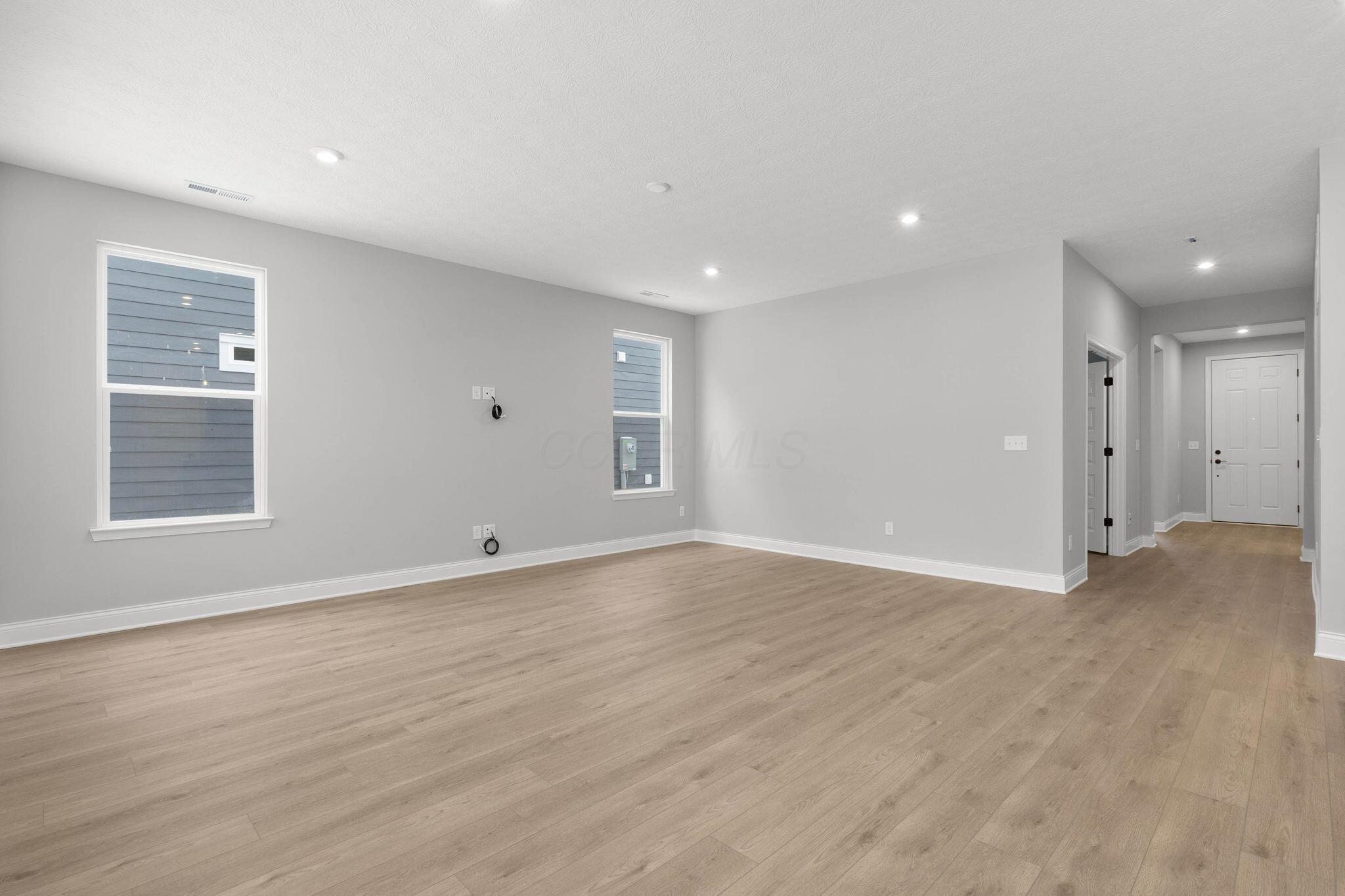 1045 Oldcastle Road Property Photo 17