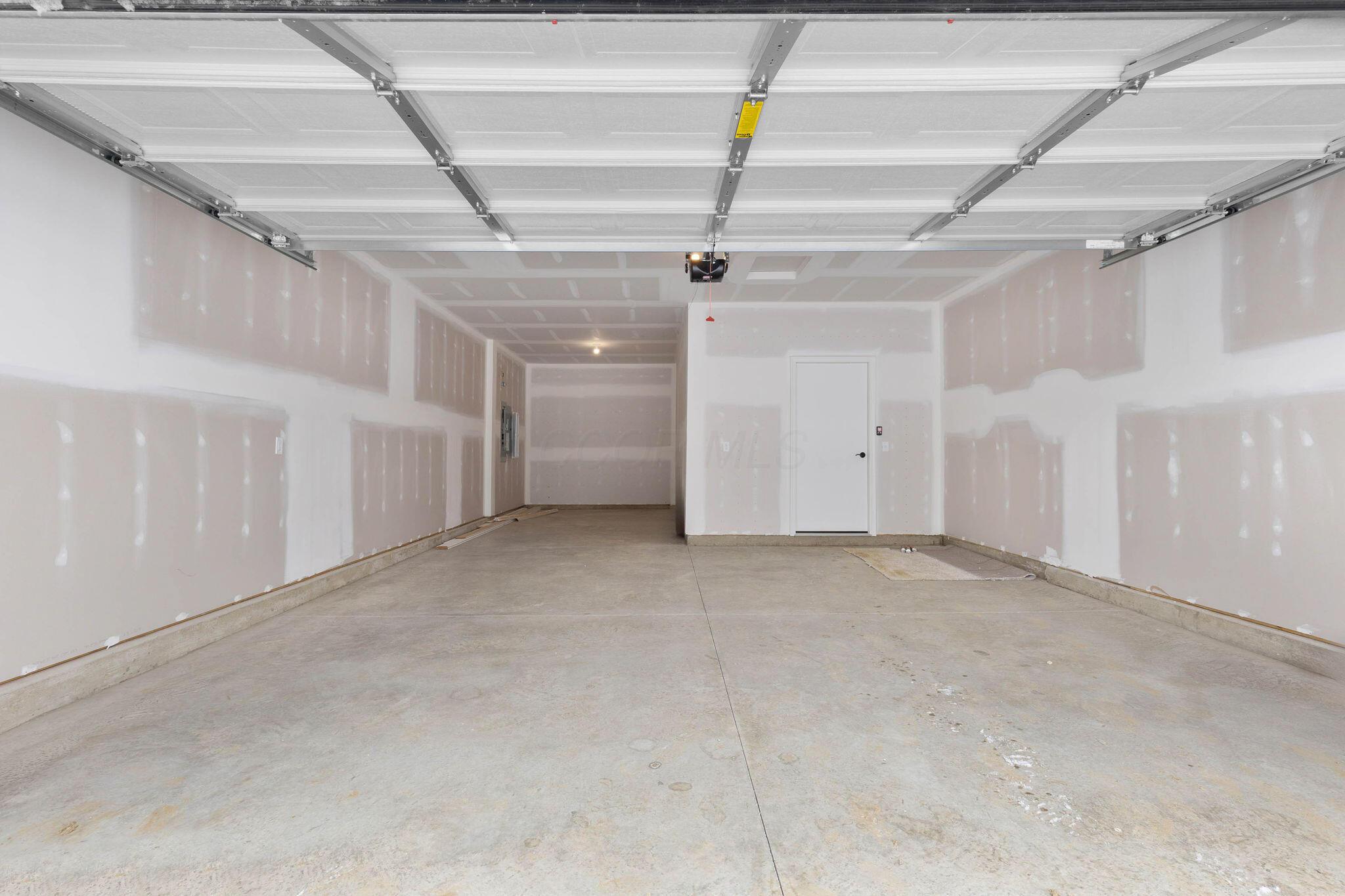 1045 Oldcastle Road Property Photo 28