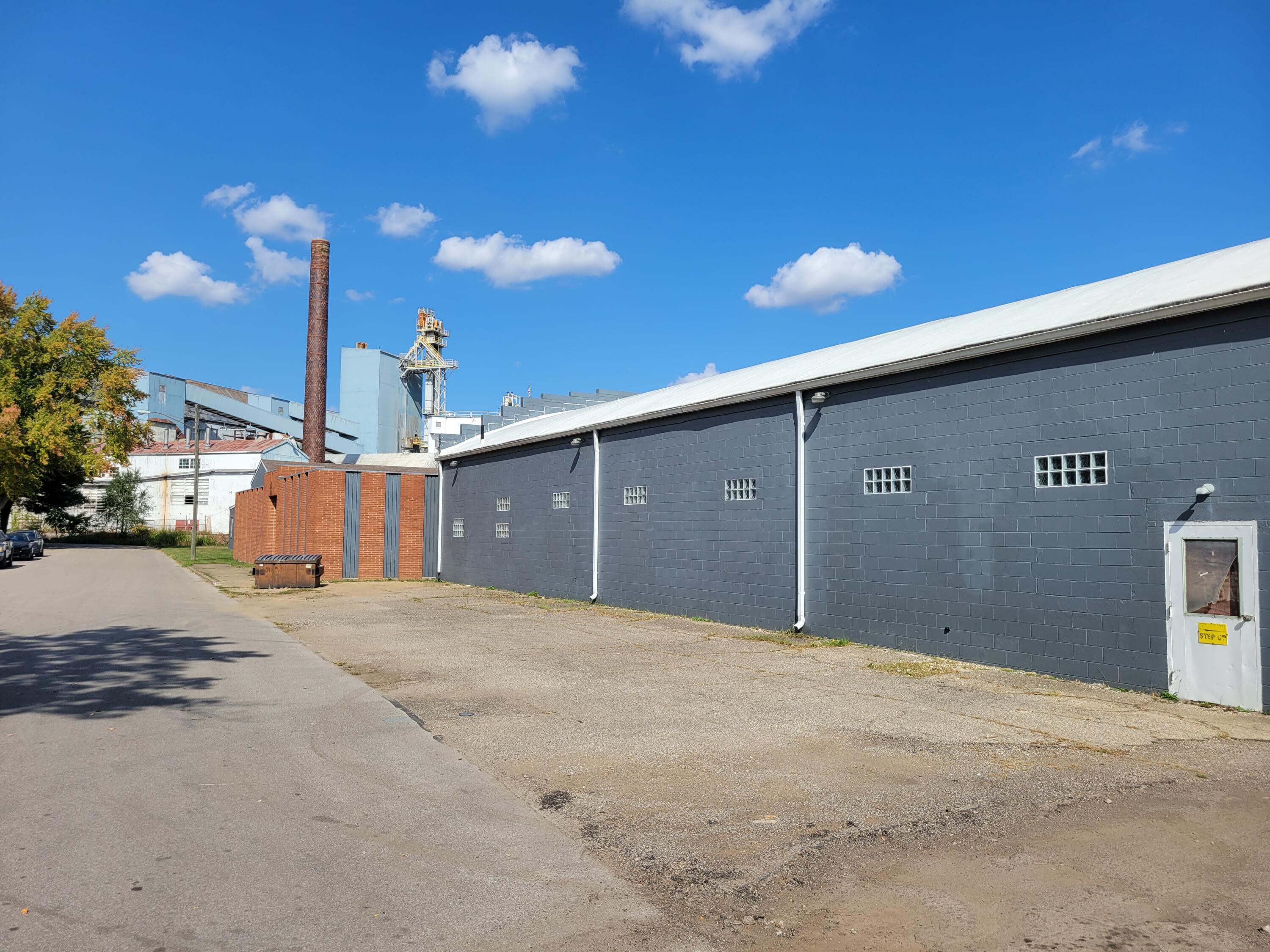 1117 W Mulberry Street, D Property Photo 6