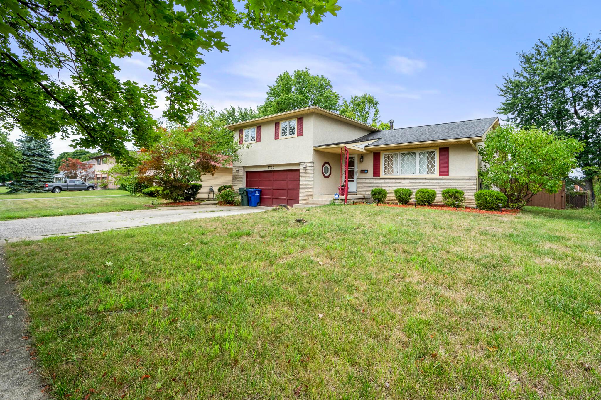 5733 Satinwood Drive Property Photo 37