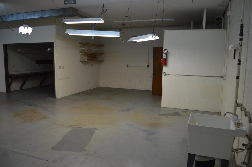 120 W Sixth Avenue Property Photo 5