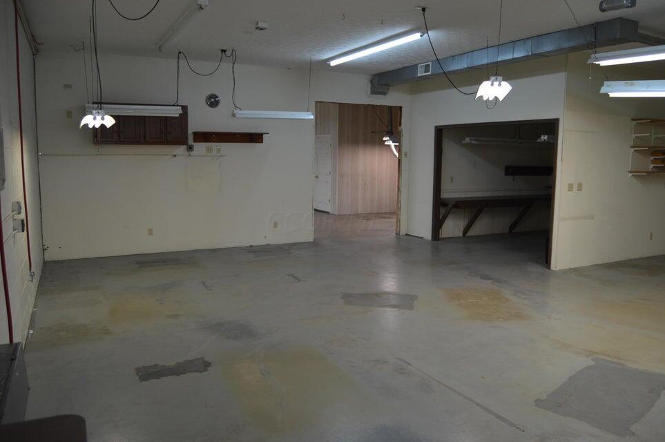120 W Sixth Avenue Property Photo 6