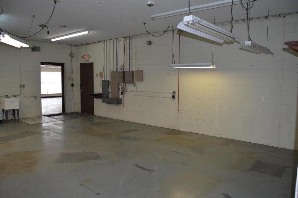 120 W Sixth Avenue Property Photo 14