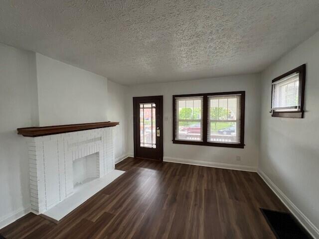 200-202 N Harris Avenue Property Photo 11