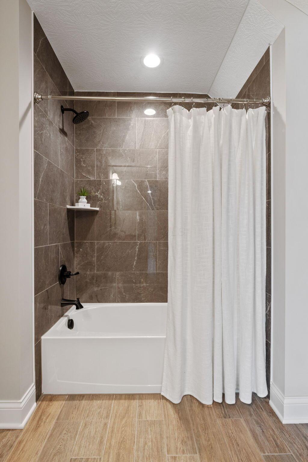 1537 Bethel Woods Boulevard Property Photo 44