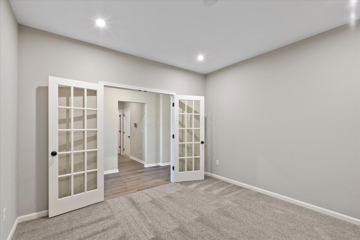 6006 Windcliff Drive S Property Photo 16