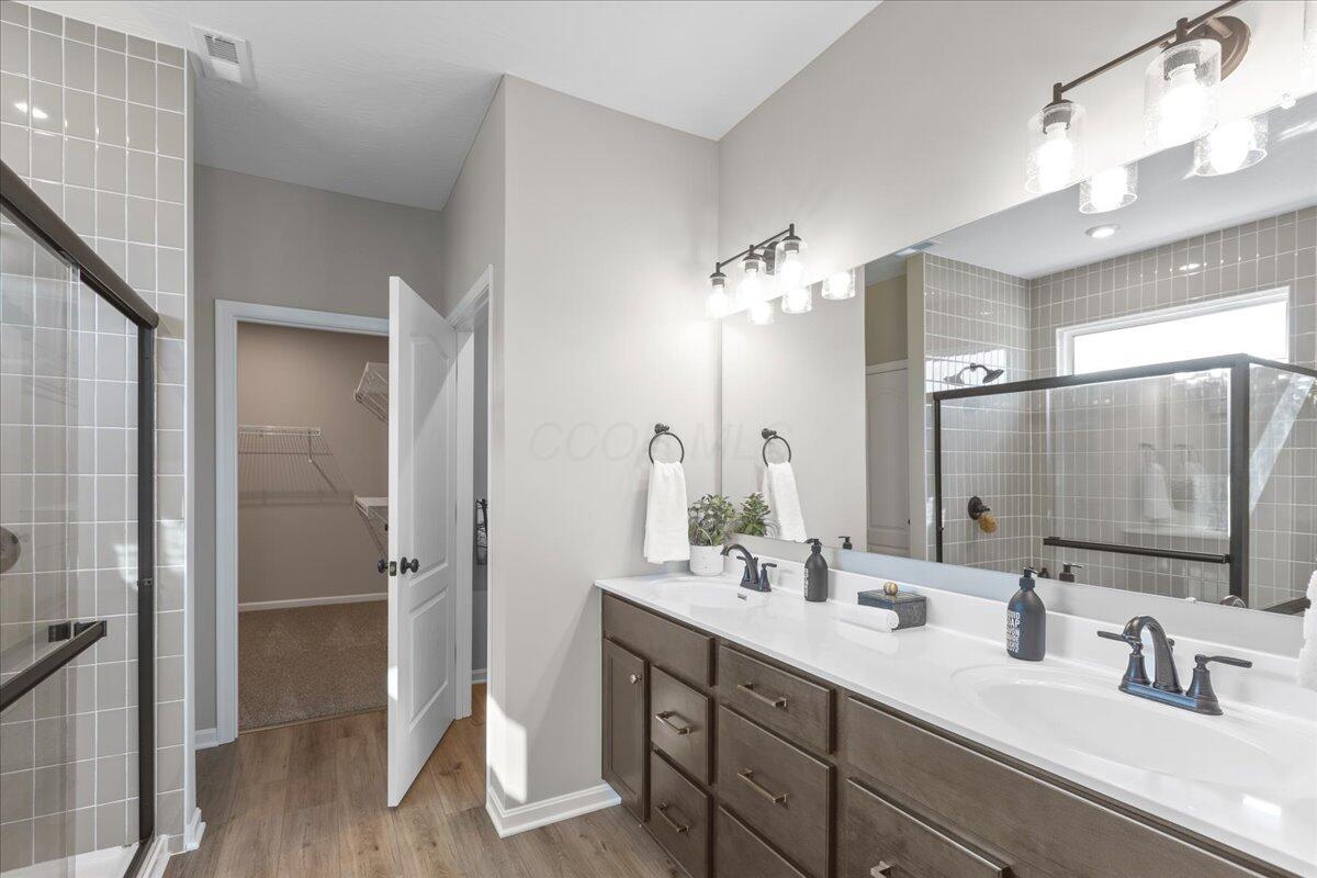 6006 Windcliff Drive S Property Photo 20