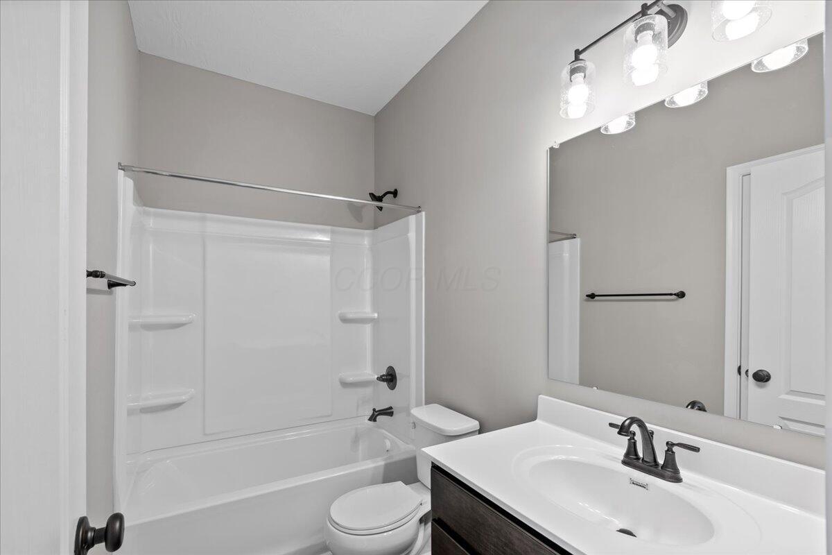 6006 Windcliff Drive S Property Photo 25