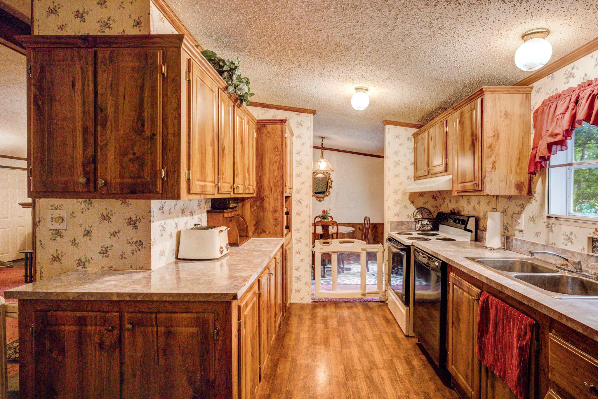 7775 County Road 47 Property Photo 34