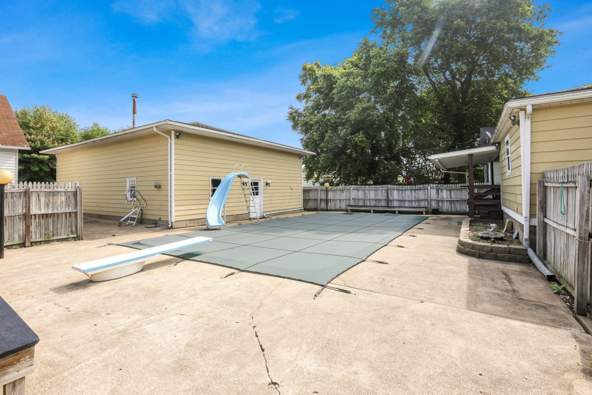 631 E 5th Avenue Property Photo 54