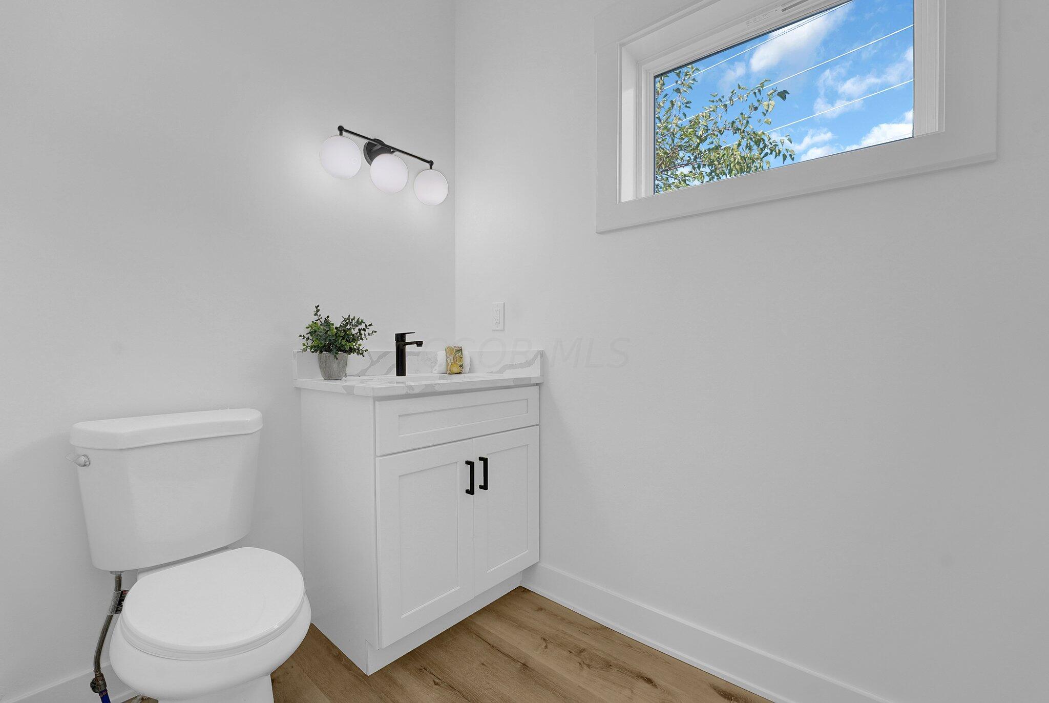 2590 Findley Avenue Property Photo 20
