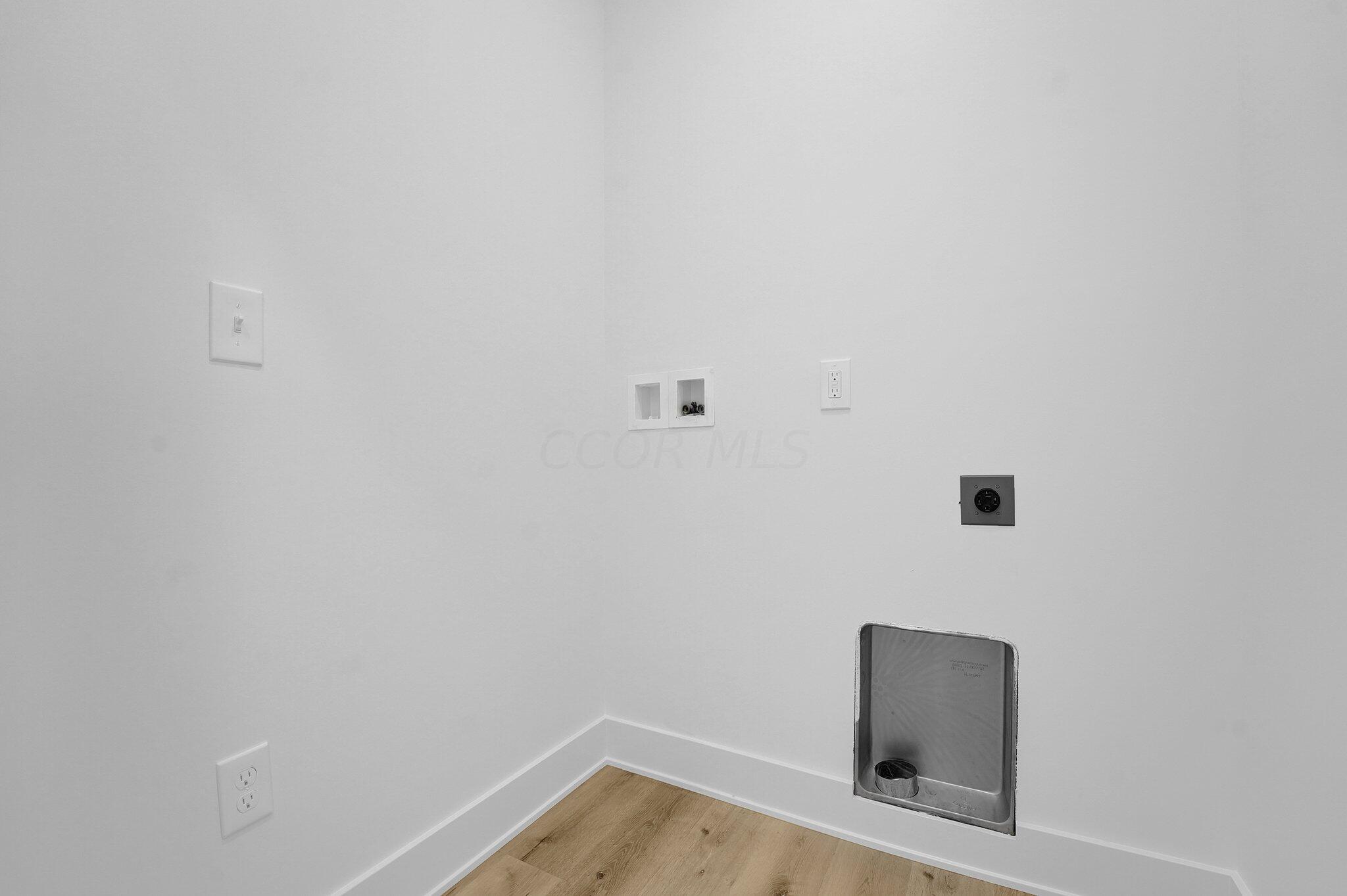 2590 Findley Avenue Property Photo 25