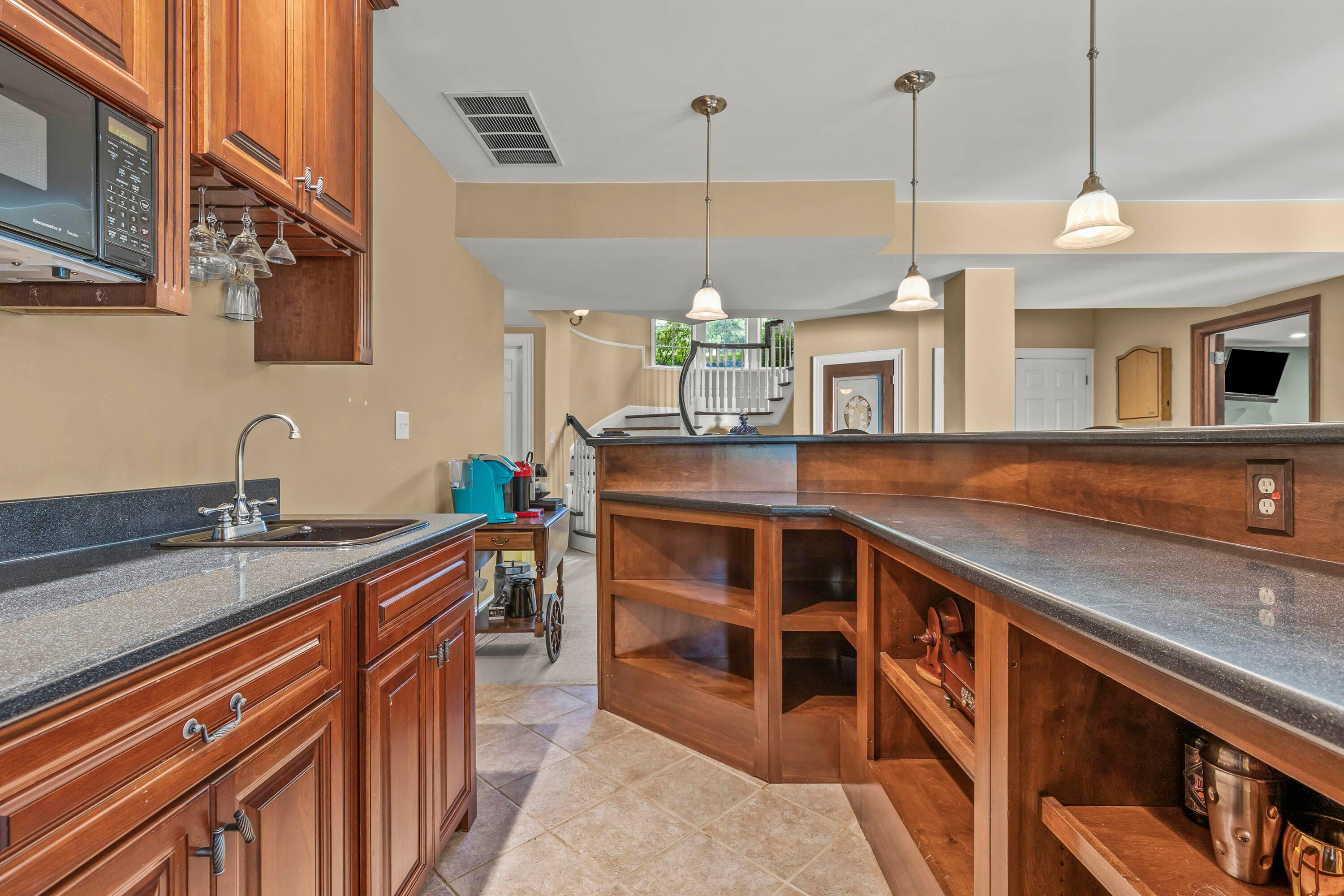 5000 Slate Run Woods Court Property Photo 66