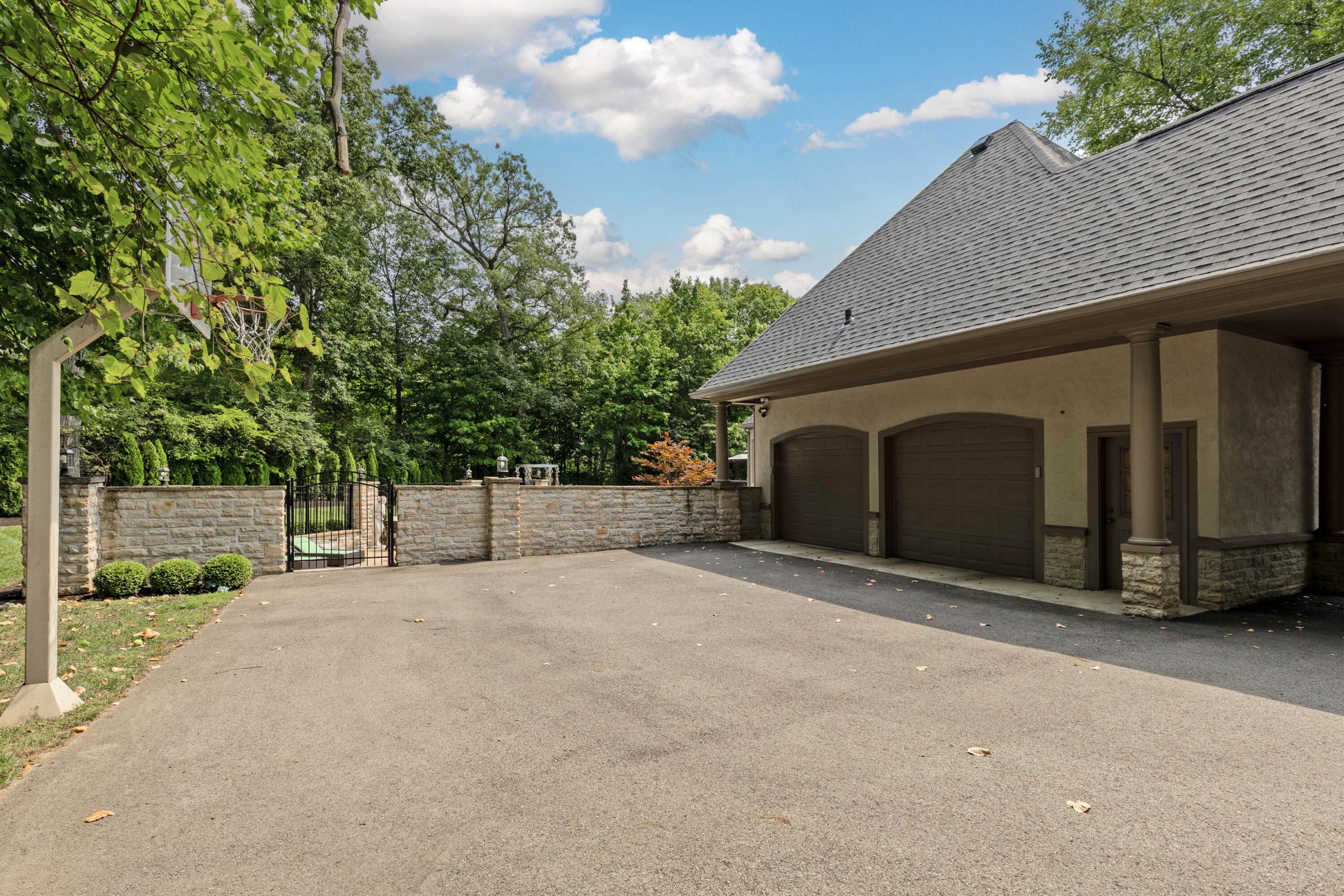 5000 Slate Run Woods Court Property Photo 87