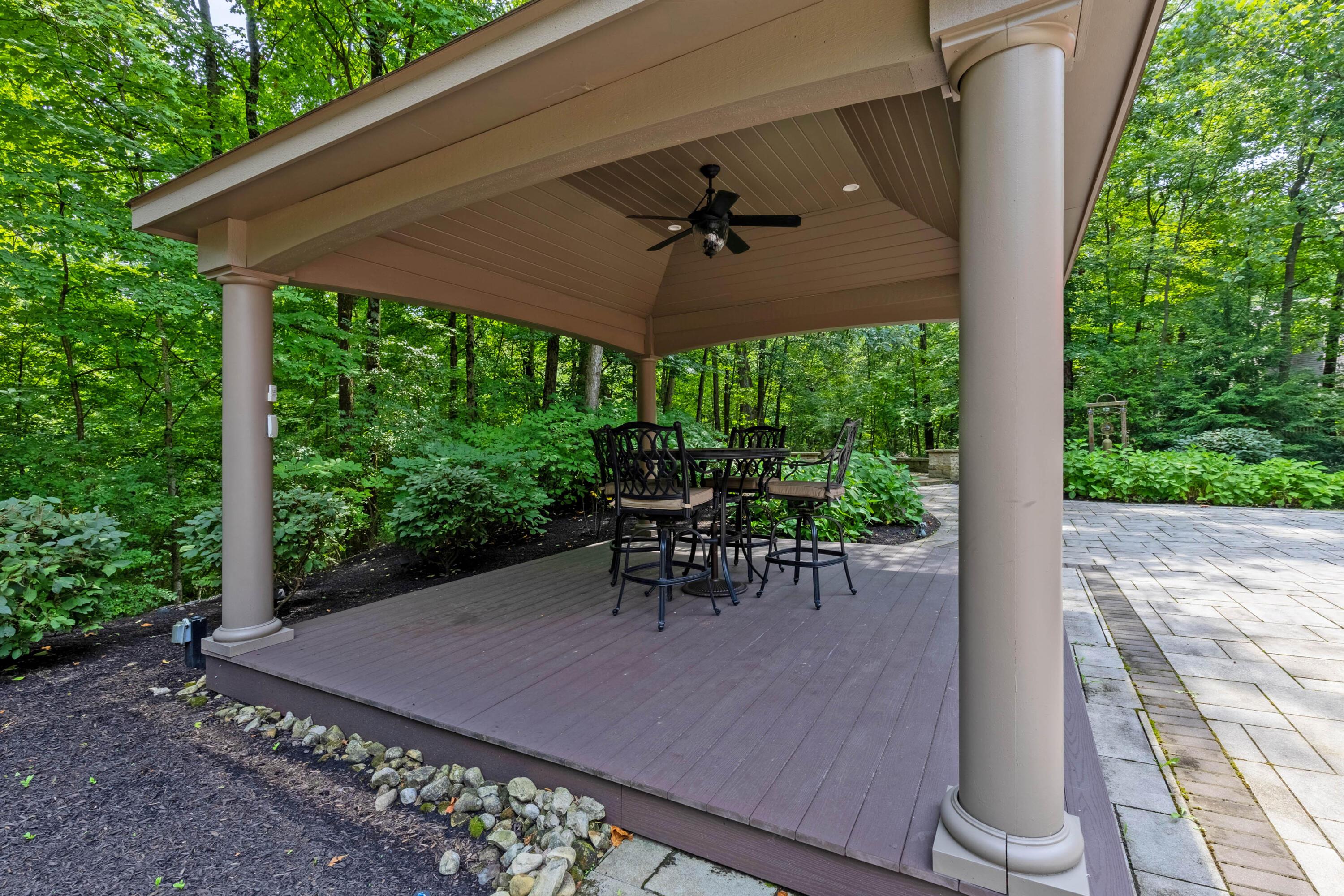 5000 Slate Run Woods Court Property Photo 91