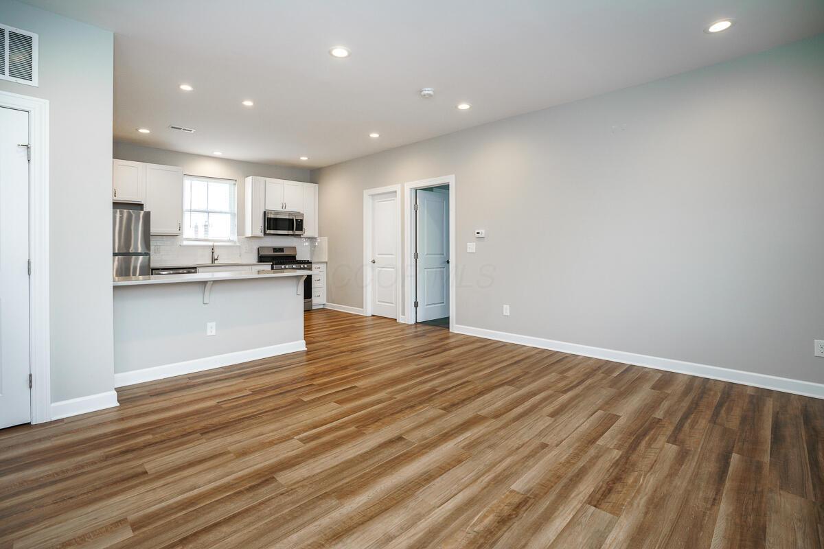 1605 Elmwood Avenue Property Photo 6
