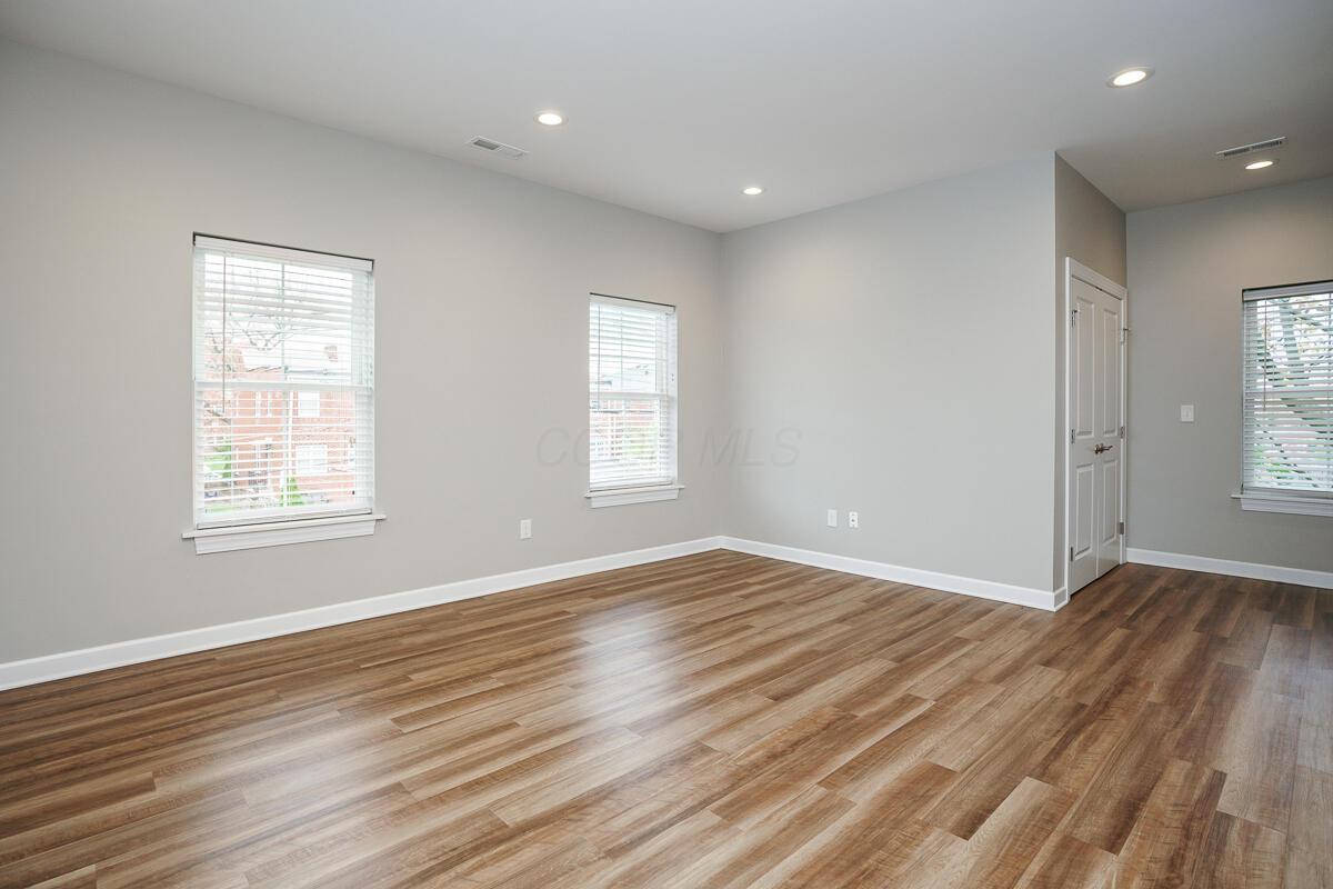 1605 Elmwood Avenue Property Photo 7