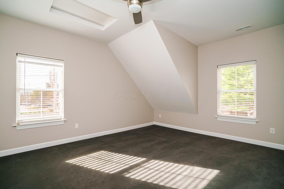 1605 Elmwood Avenue Property Photo 16