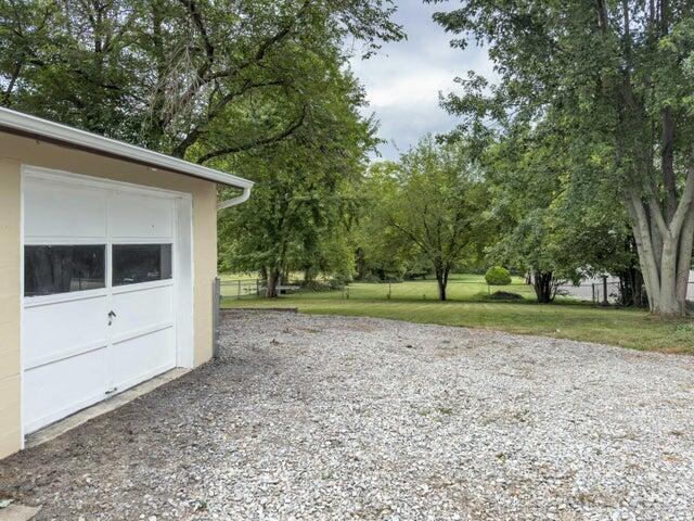 300 Mill Street Property Photo 8