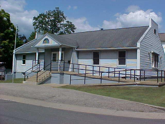 211 S High Street Property Photo 1