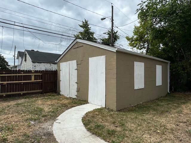 2799 E 6th Avenue Property Photo 4