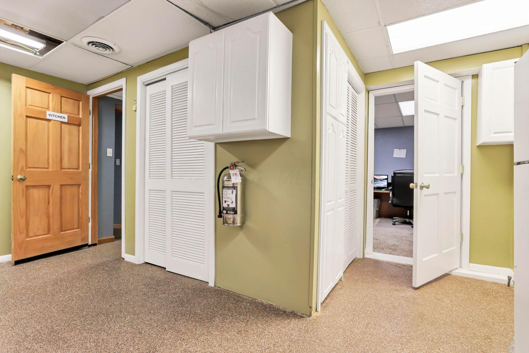 500 N Maple Street Property Photo 27