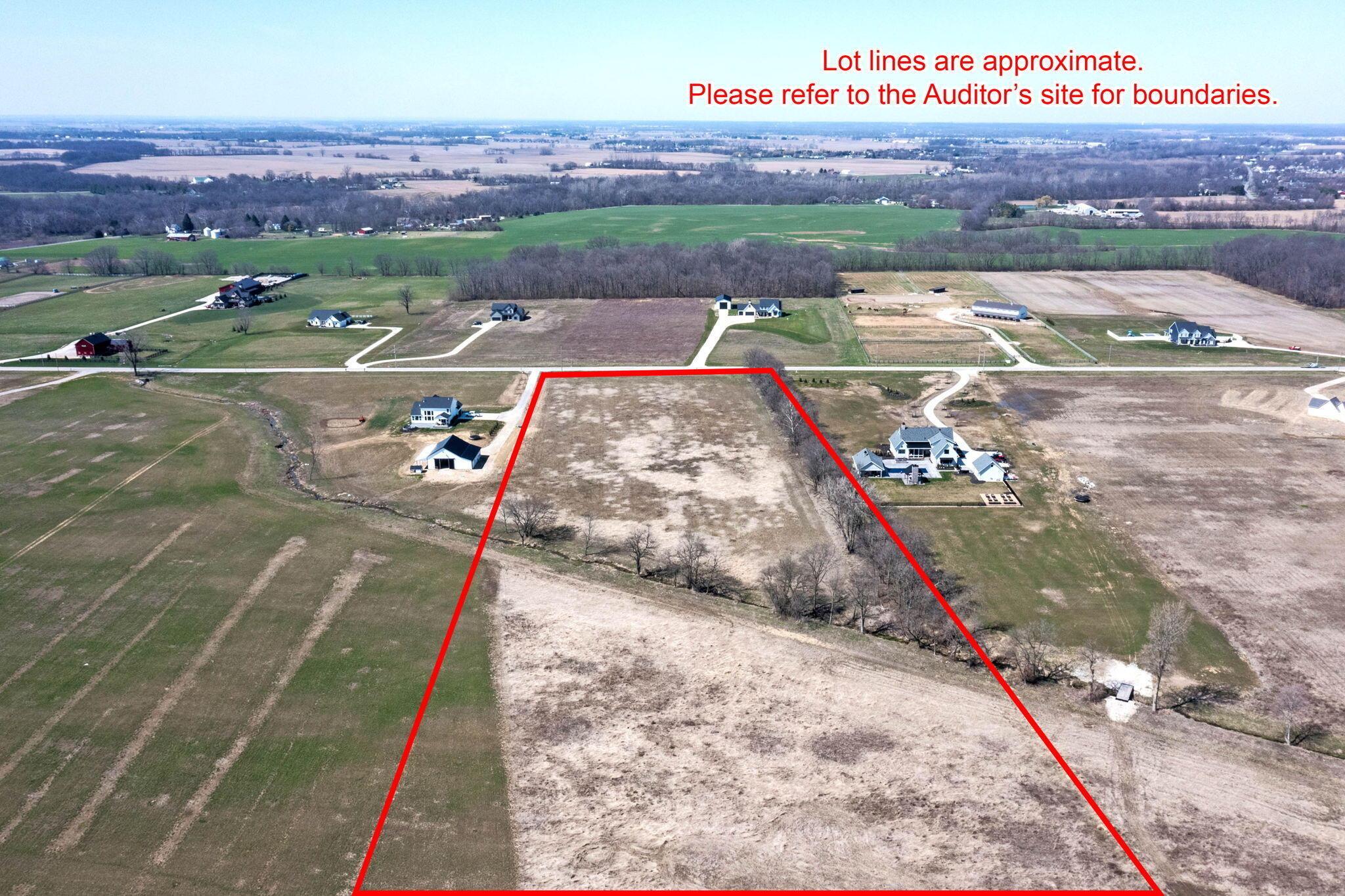 8777 Hayden Run Road Property Photo 8