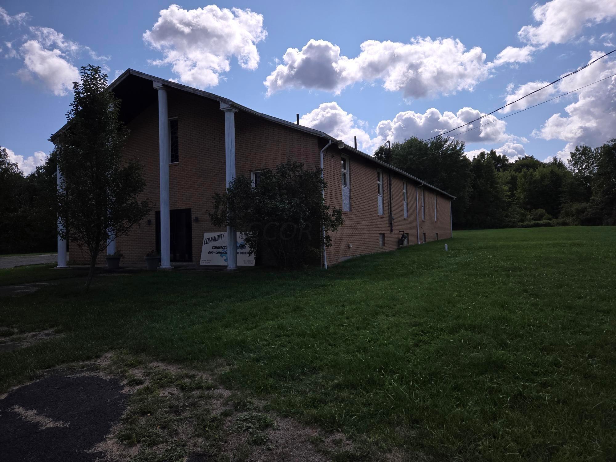 4125 Lanterman Road Property Photo 1