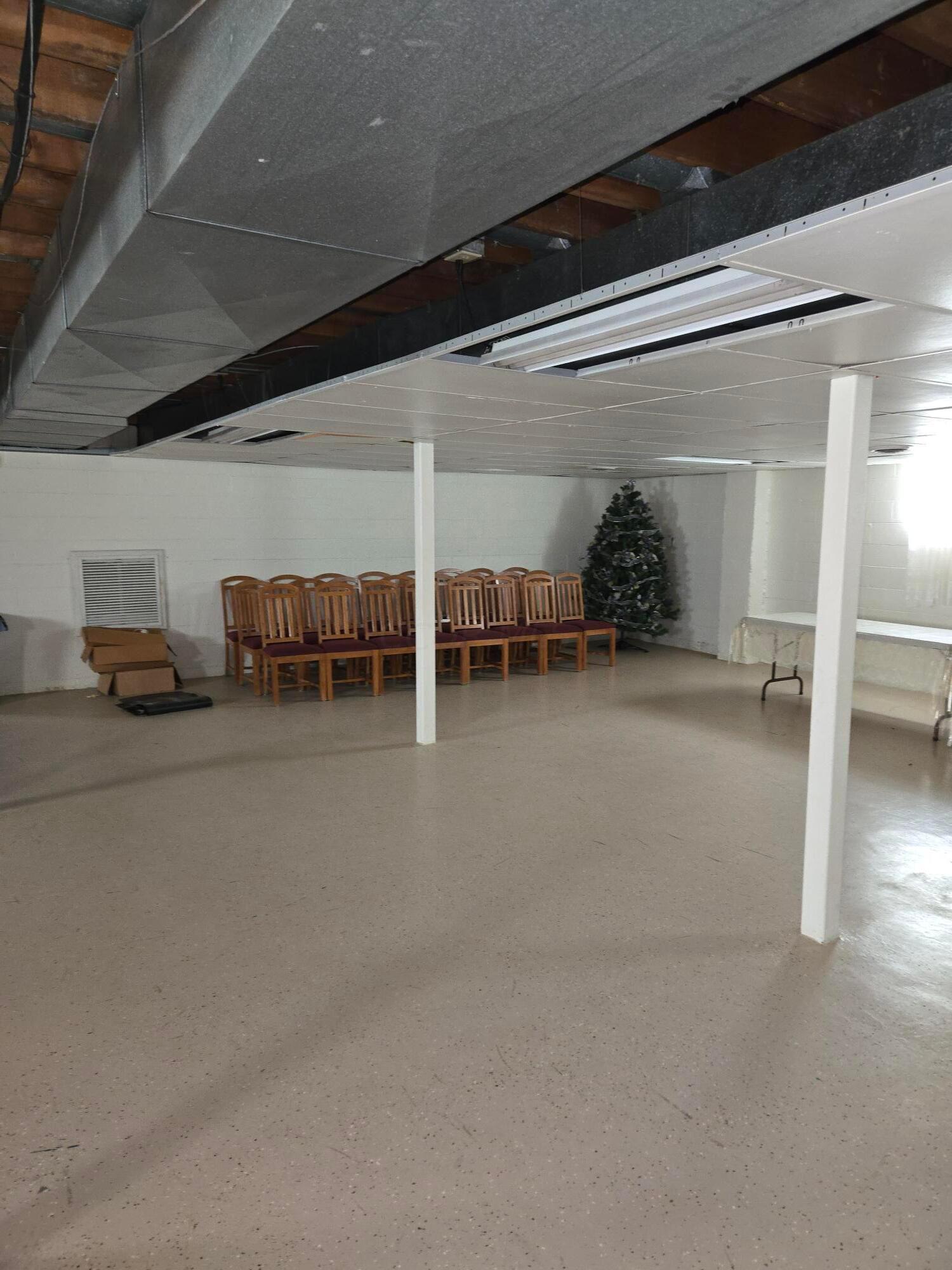 4125 Lanterman Road Property Photo 17