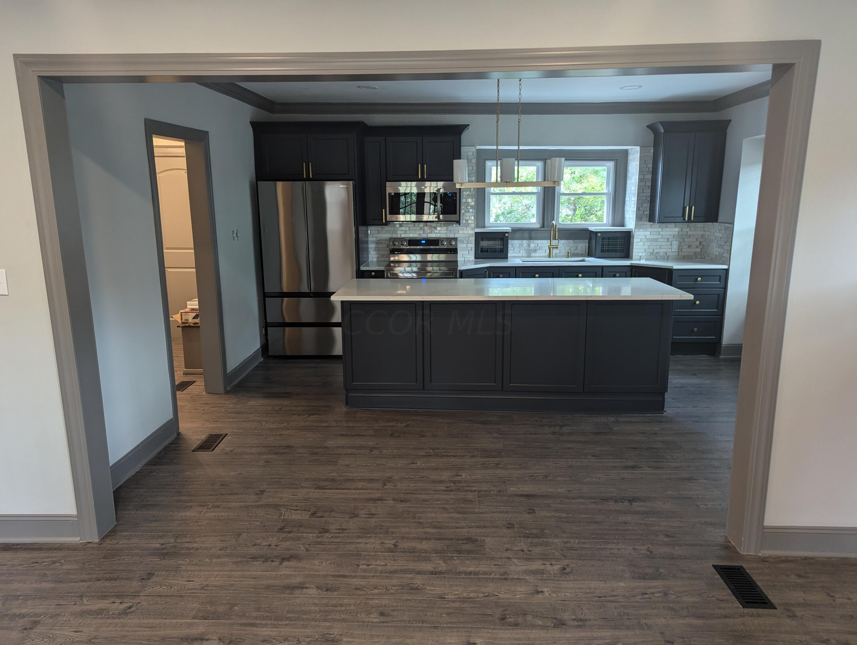 918 S Ohio Avenue Property Photo 2