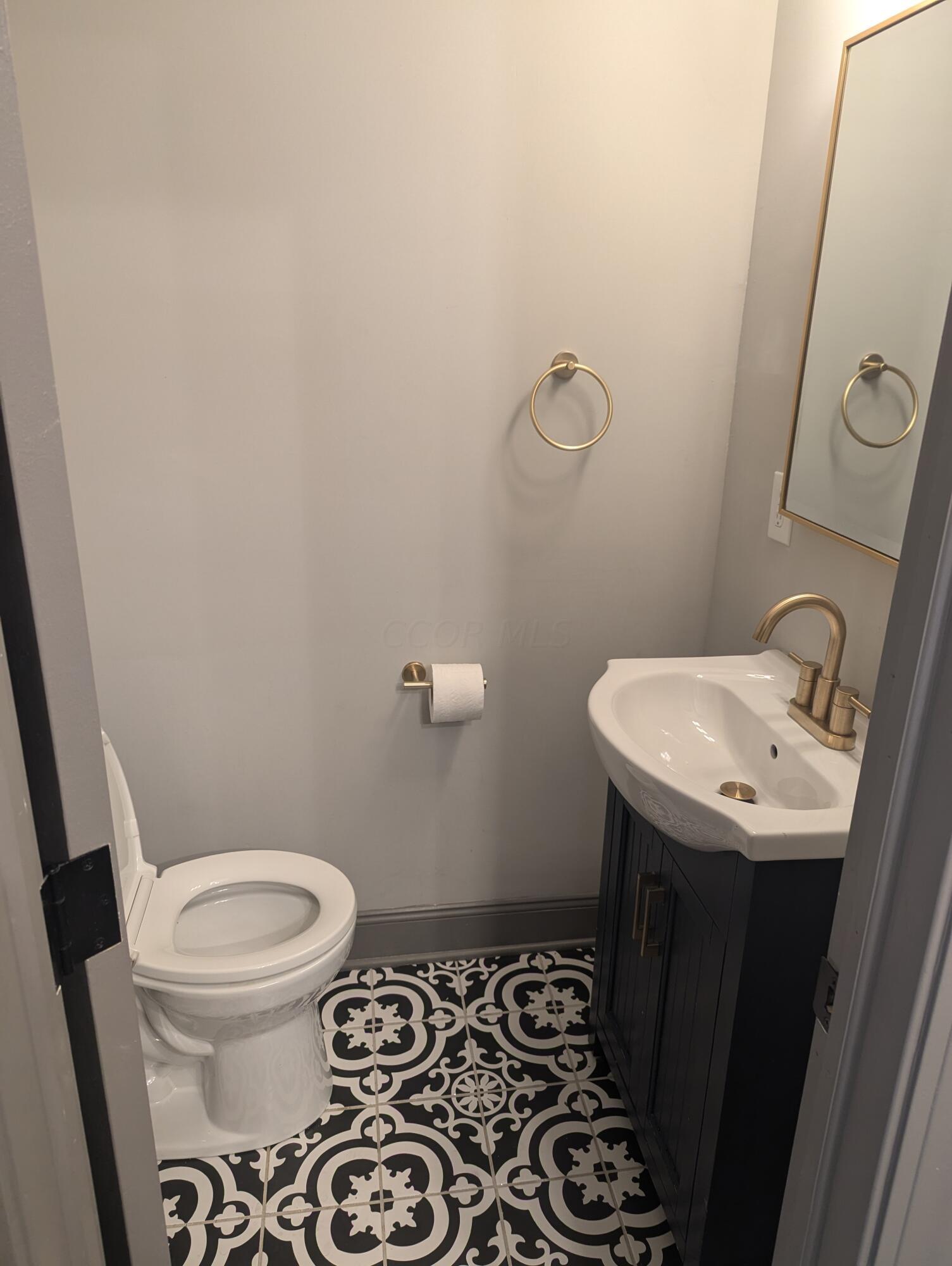 918 S Ohio Avenue Property Photo 8