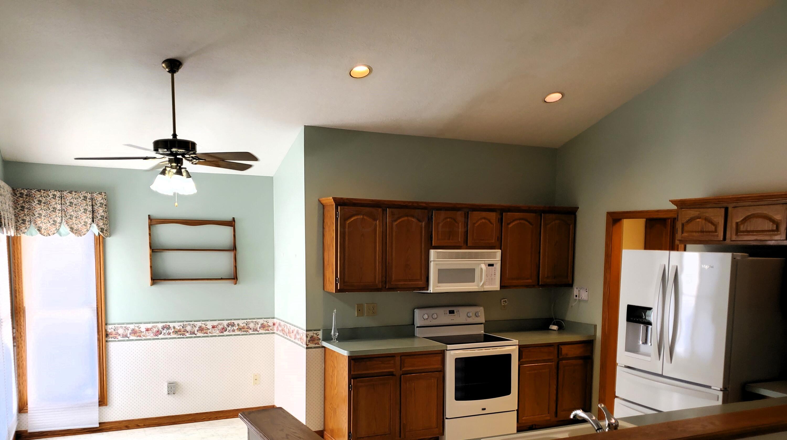 2618 Vililly Circle W Property Photo 3
