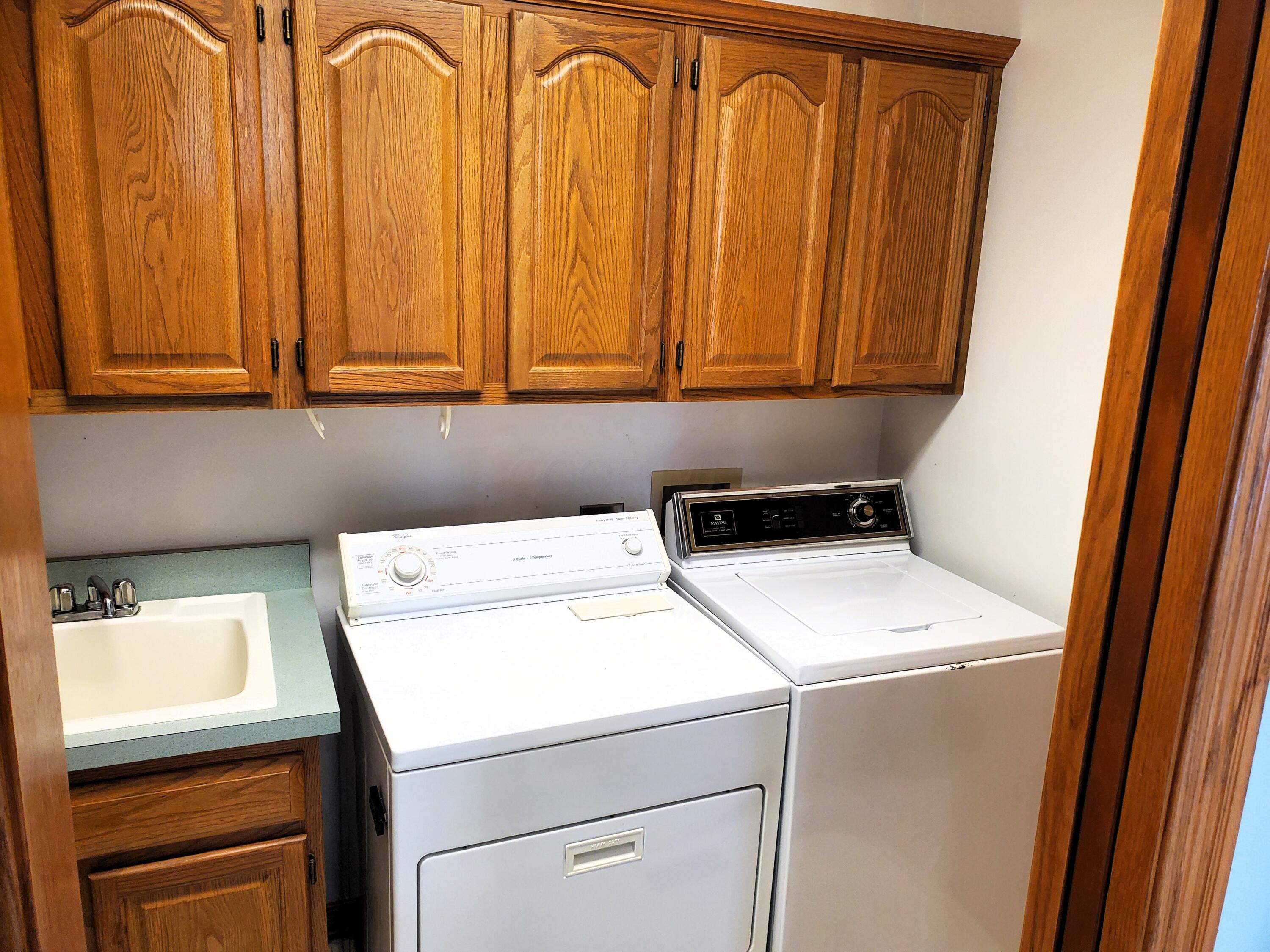 2618 Vililly Circle W Property Photo 5