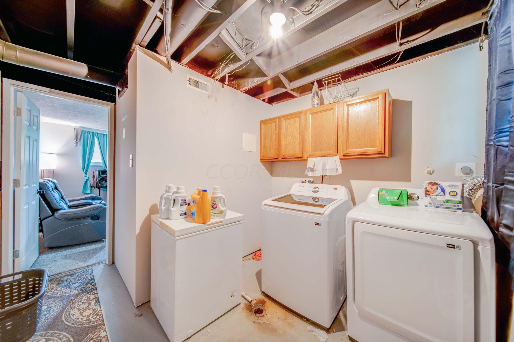 6504 Lexleigh Court Property Photo 12