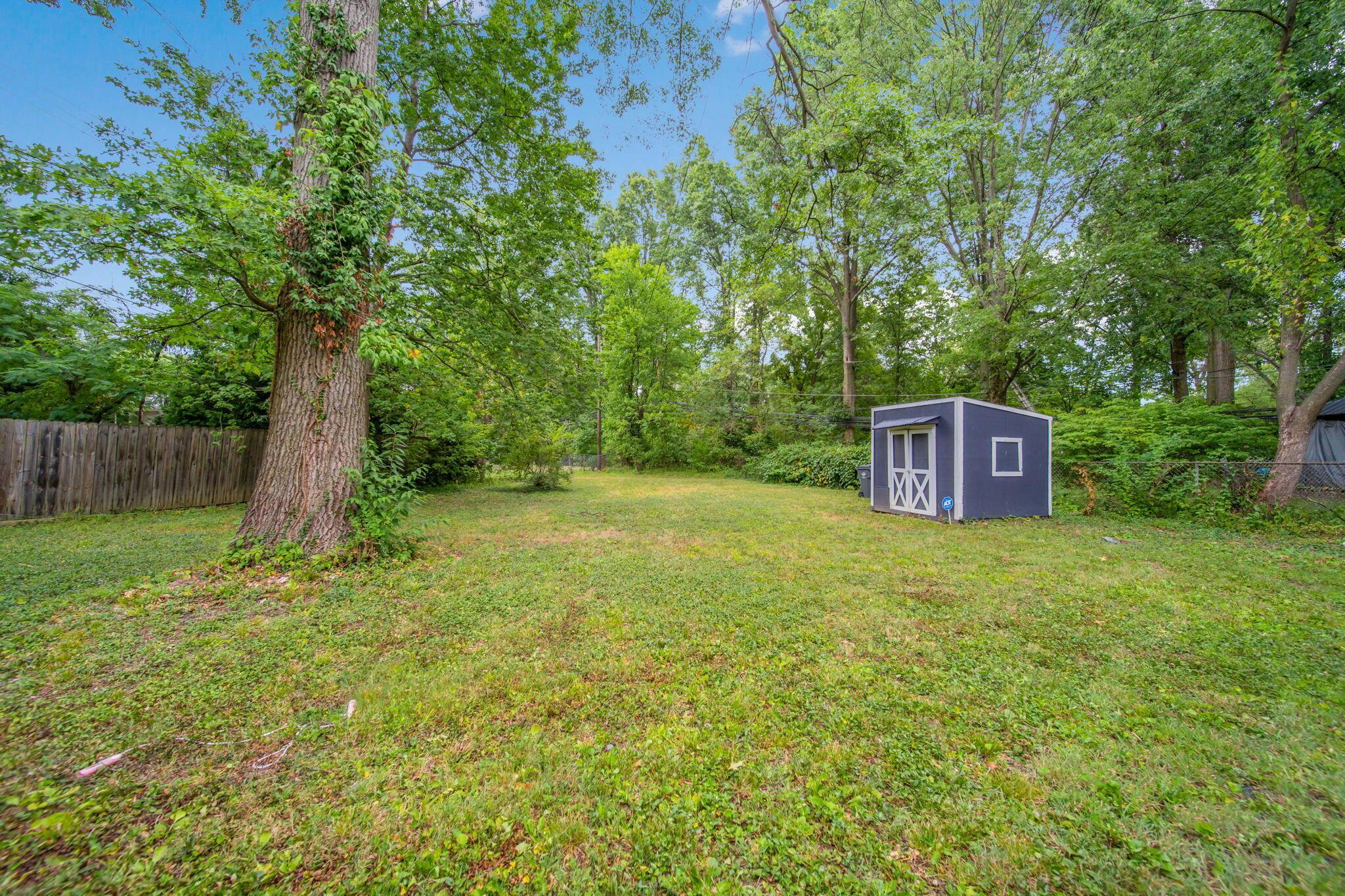 6504 Lexleigh Court Property Photo 21