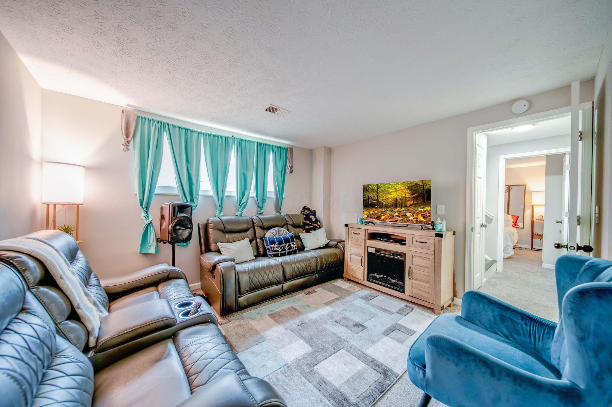 6504 Lexleigh Court Property Photo 40
